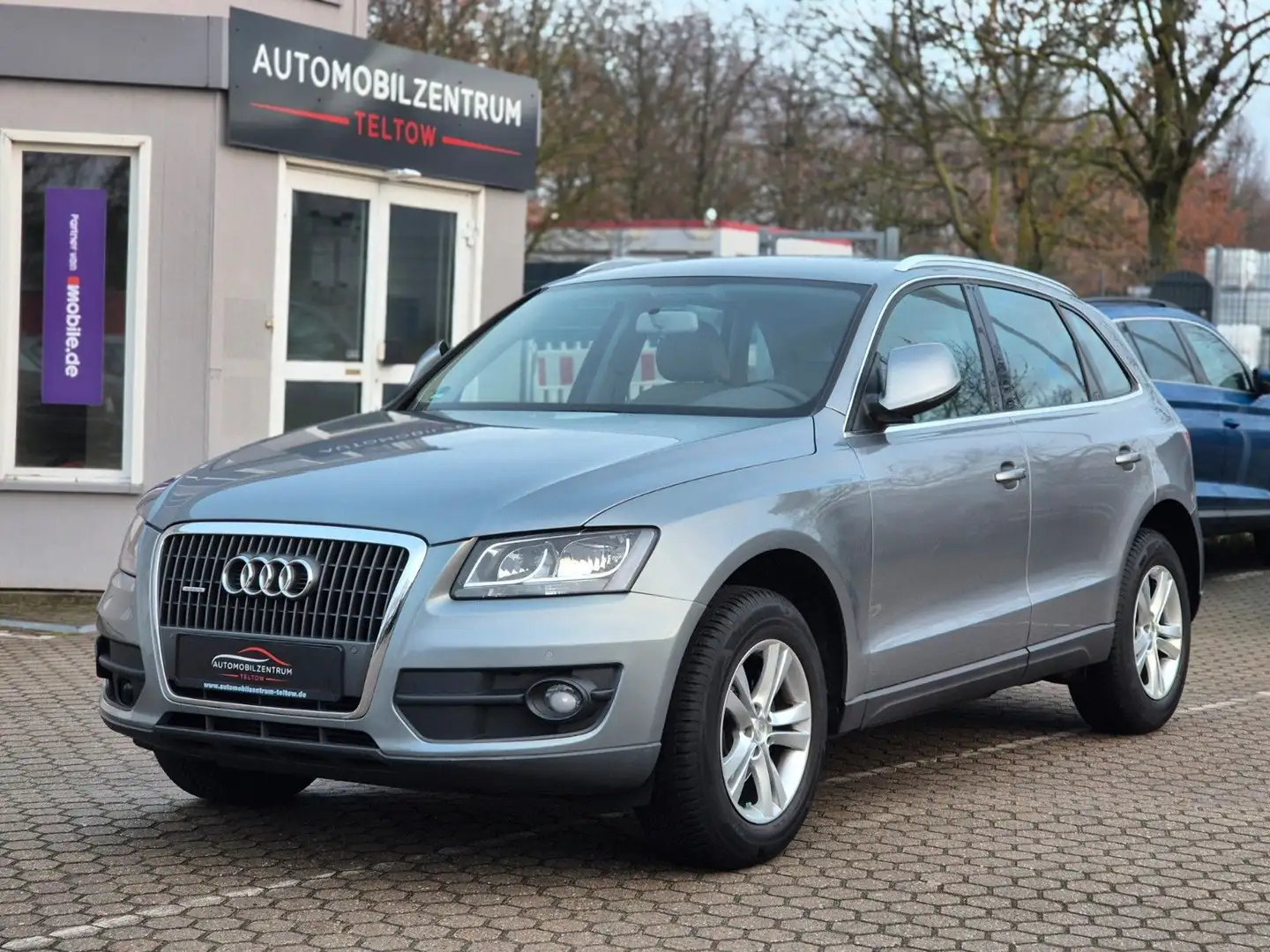 Audi Q5 2.0 TFSI S tronic quattro Leder Milano ACC Grau - 2