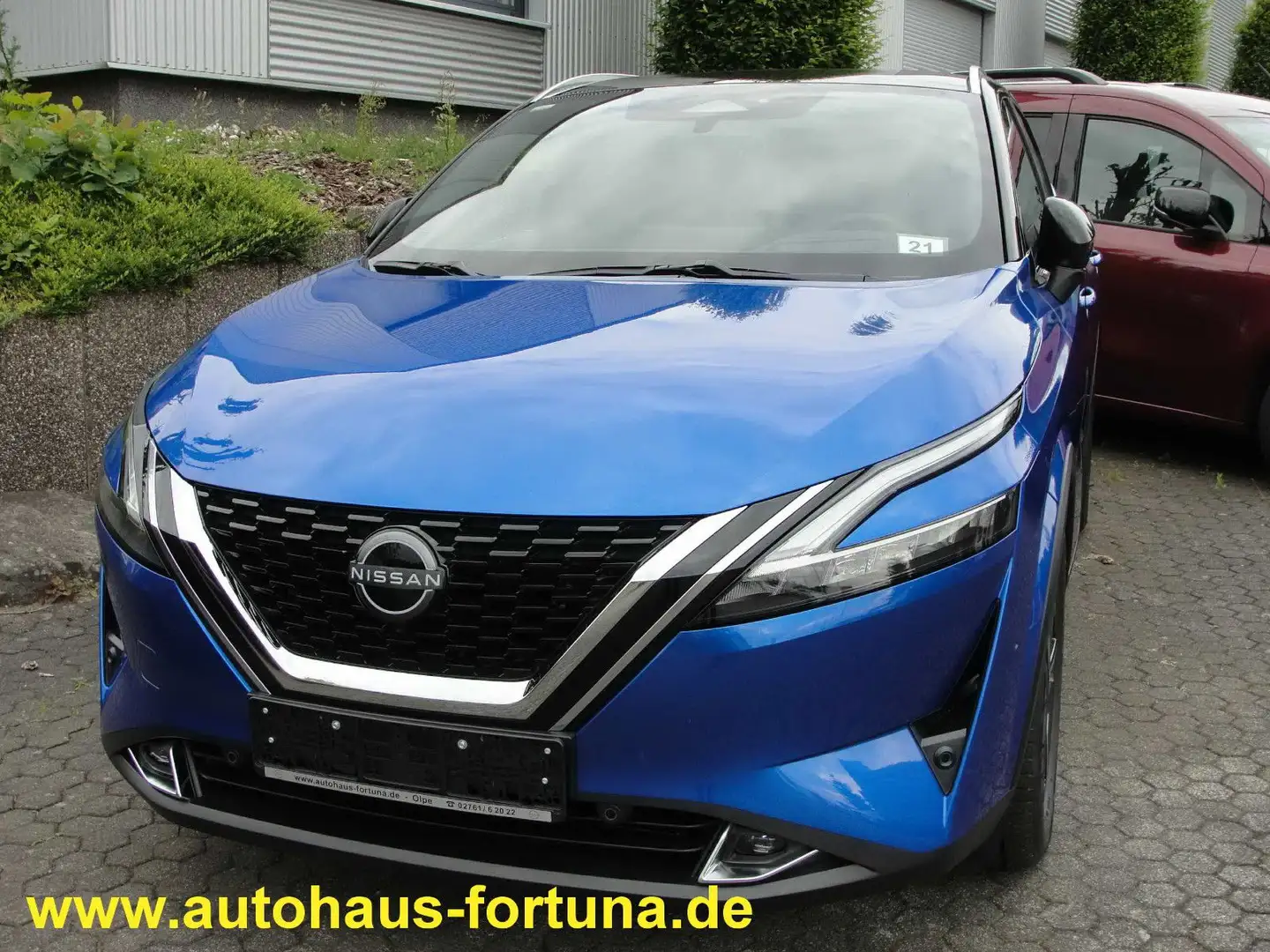 Nissan Qashqai Tekna 4x4 Automatic  Glasdach LED Blu/Azzurro - 2