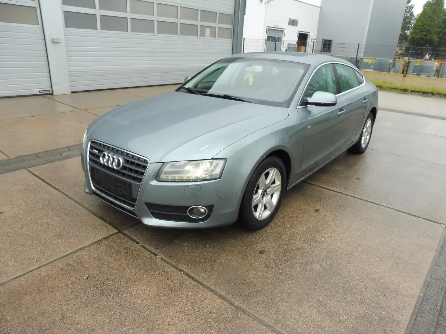 Audi A5 2.0 TDI (DPF) 105kW Sportback S-line Euro 5 Gris - 1