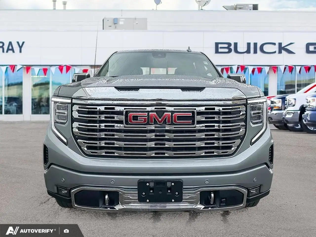 GMC Sierra 1500 снимка GMC Sierra 1500