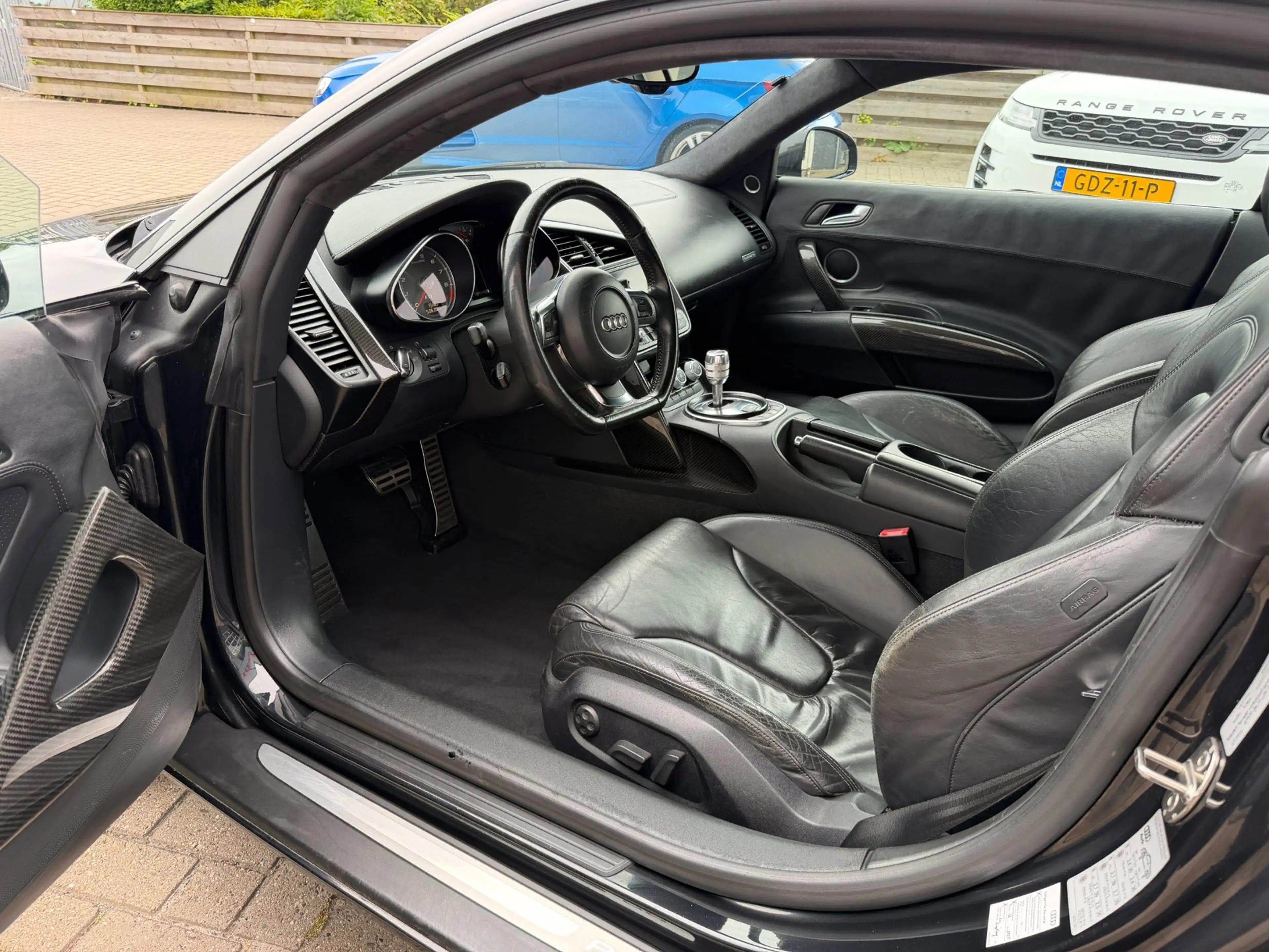 Audi R8 4.2 V8 FSI Quattro / Carbon / B&O / Alcantara / in — photo 30