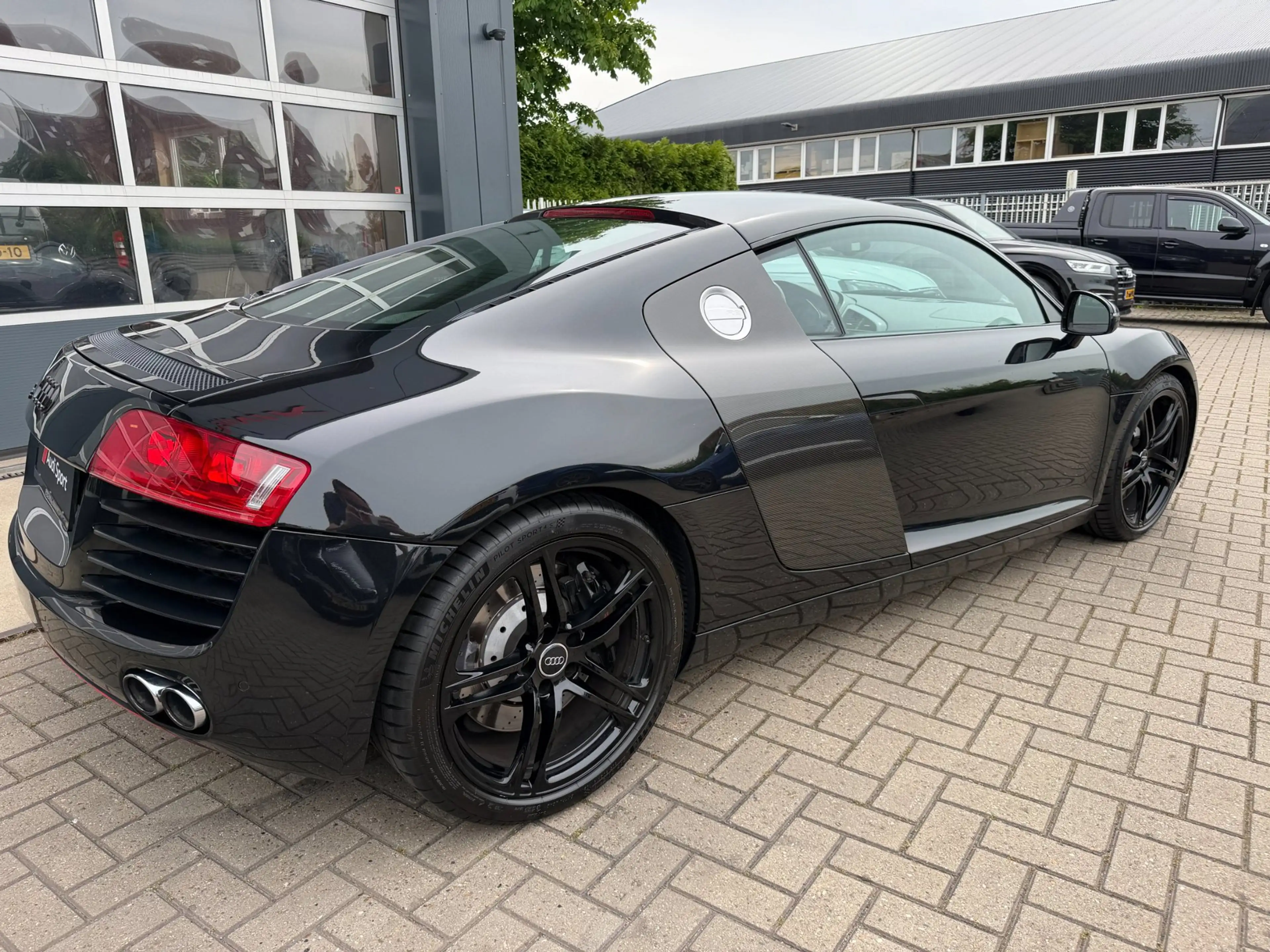 Audi R8 4.2 V8 FSI Quattro / Carbon / B&O / Alcantara / in — photo 6