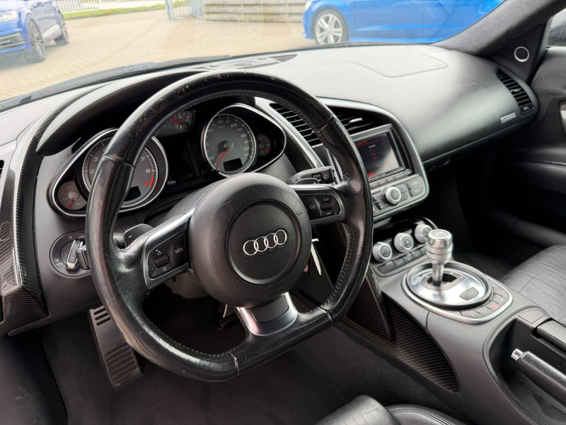 Audi R8 4.2 V8 FSI Quattro / Carbon / B&O / Alcantara / in — photo 33