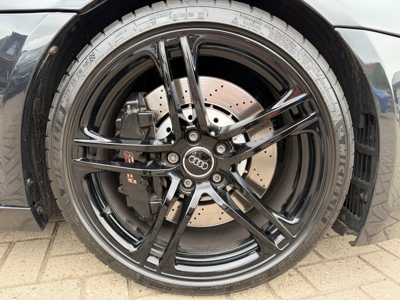 Audi R8 4.2 V8 FSI Quattro / Carbon / B&O / Alcantara / in — photo 17