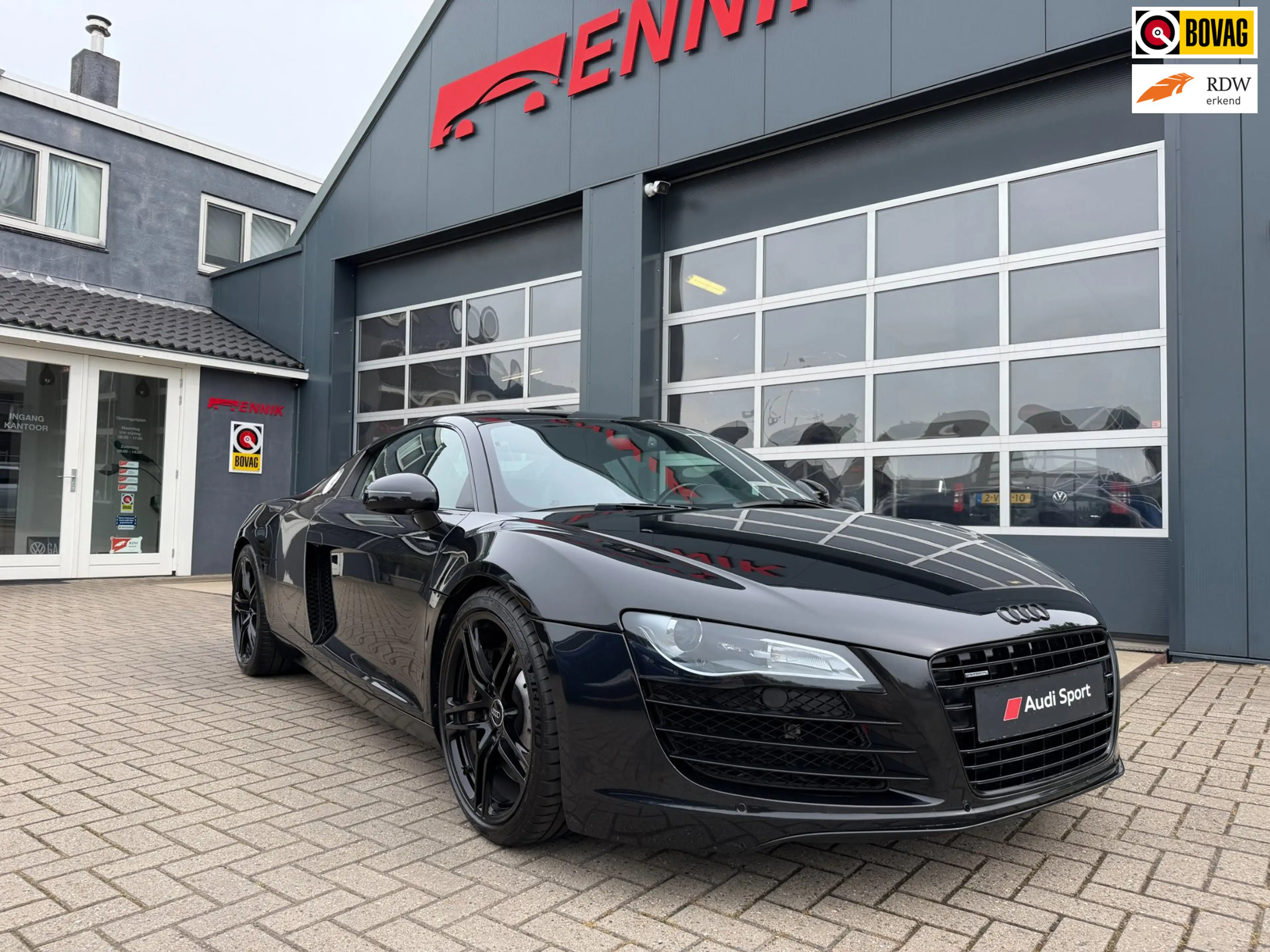 Audi R8 4.2 V8 FSI Quattro / Carbon / B&O / Alcantara / in
