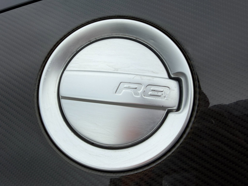 Audi R8 4.2 V8 FSI Quattro / Carbon / B&O / Alcantara / in — photo 20