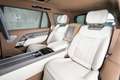 Land Rover Range Rover SV LWB Signature Suite on stock Schwarz - thumbnail 23