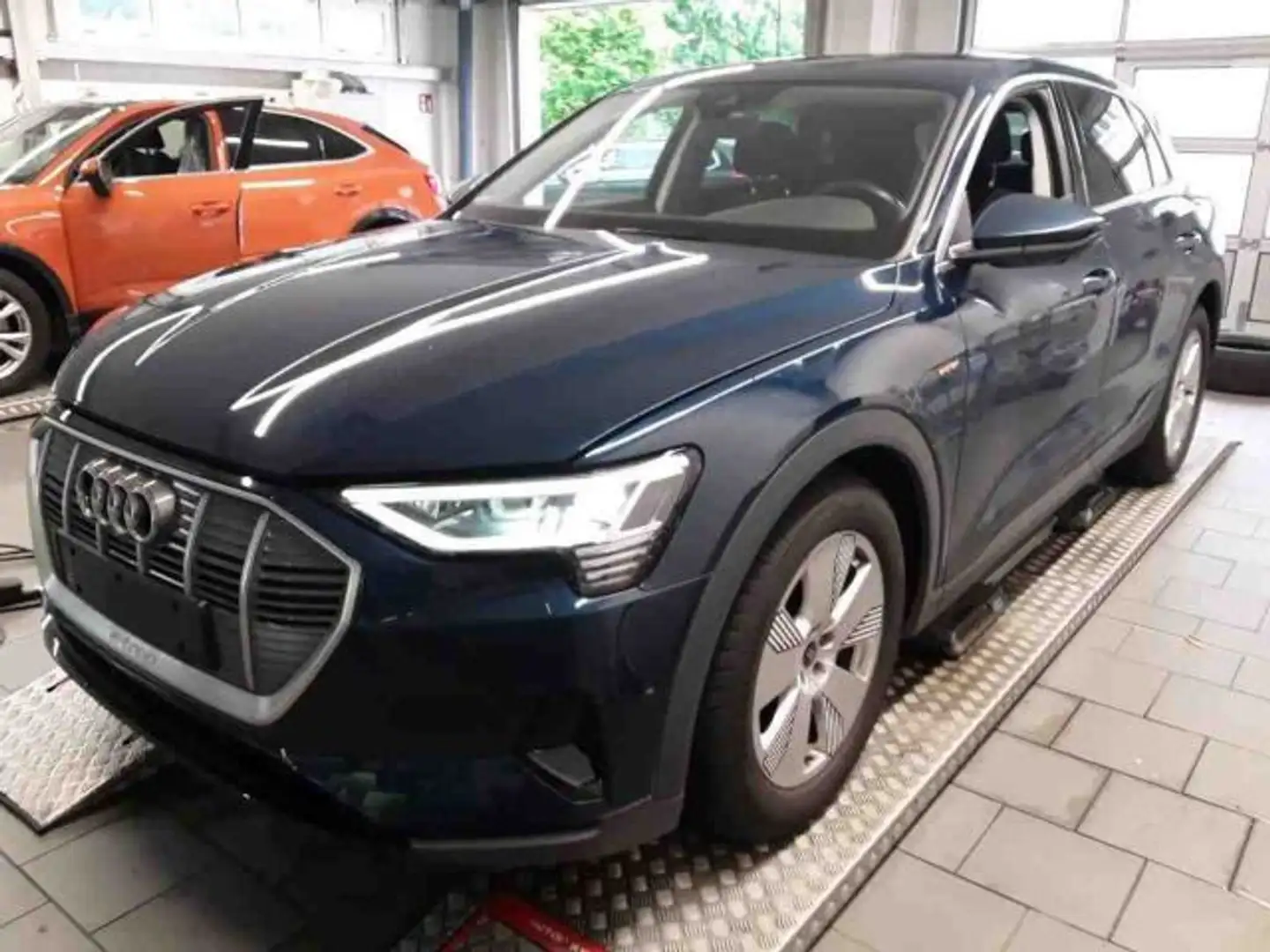 Audi e-tron 50 quattro LED 360° Navi SHZ Virtual AAC Blau - 2