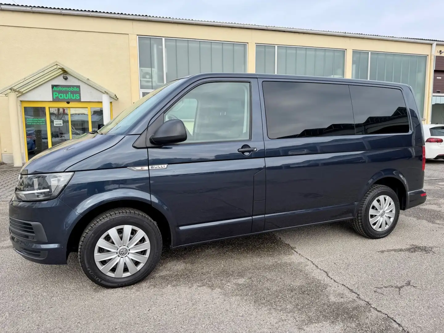 Volkswagen T6 Multivan 2.0 TDI°7 SITZE°NAVI°PDC° Bleu - 2