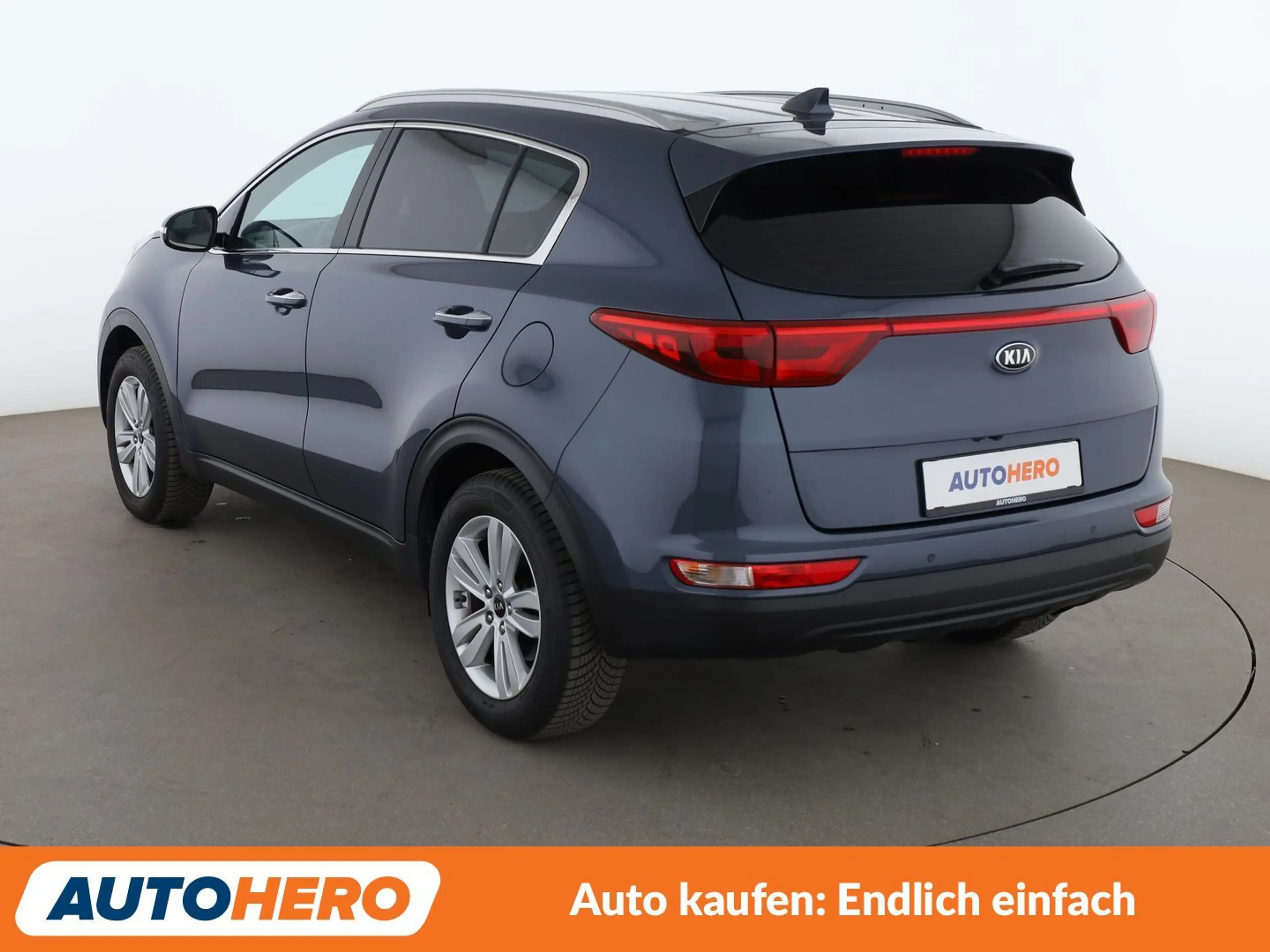 Kia Sportage 1.6 GDI Vision 2WD*NAVI*TEMPO*CAM*PDC*SHZ* — photo 4