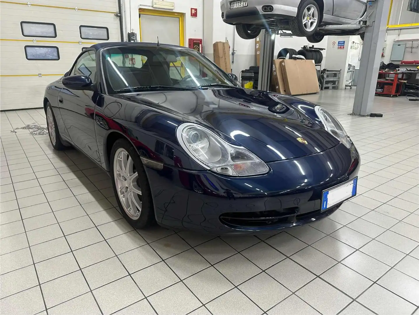 Porsche 996 911 Carrera 4 cat Cabriolet Blau - 2
