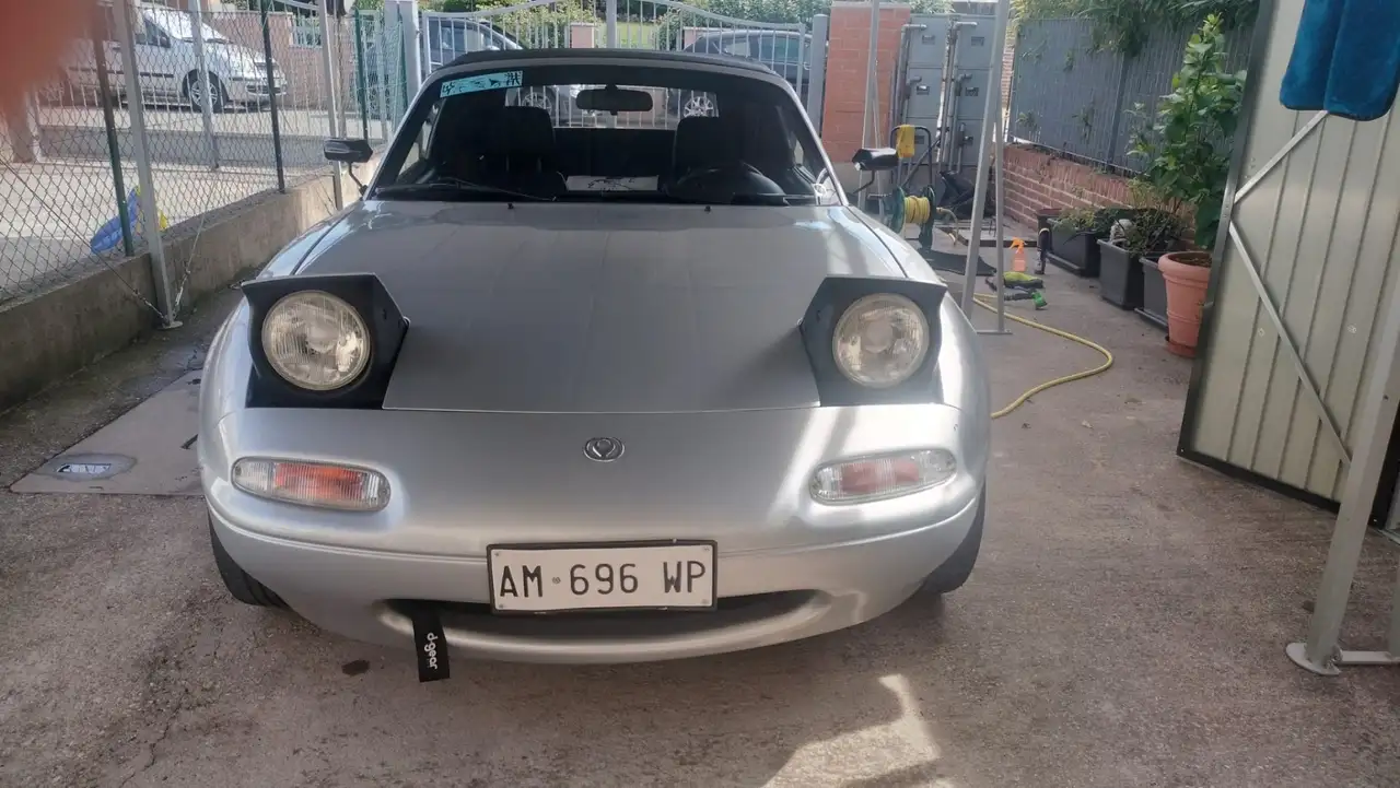 Mazda MX-5 1.6i 16v, foto 2