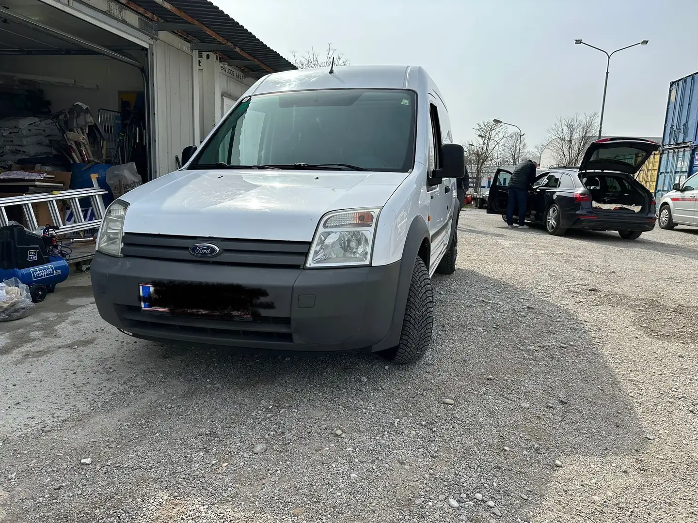 Ford Tourneo Connect Basis lang 1,8 TDCi Biały - 1