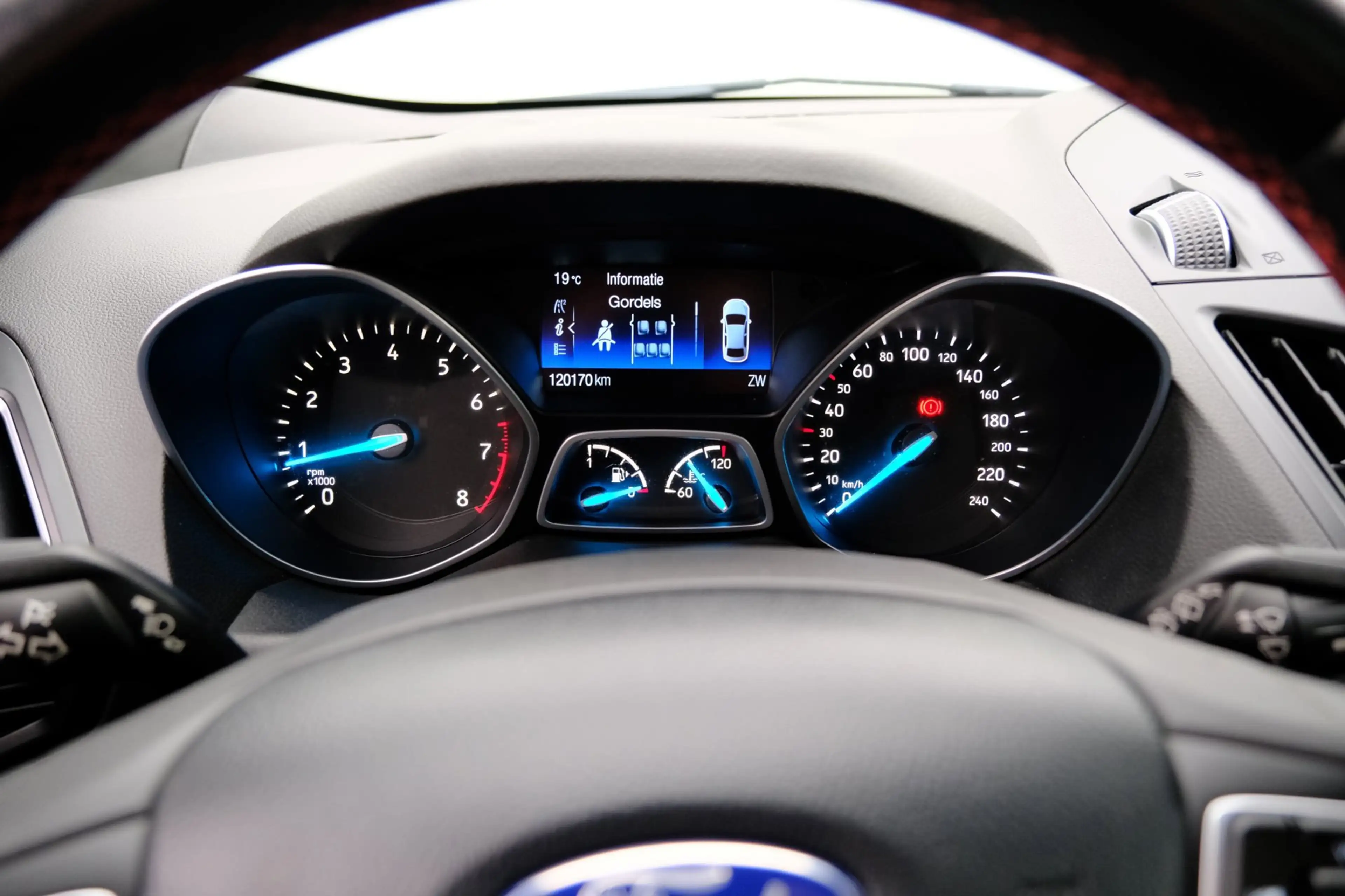 Ford Kuga 1.5 EcoBoost ST Line Pano|1e Eig!|Leder-alcantara| — photo 6
