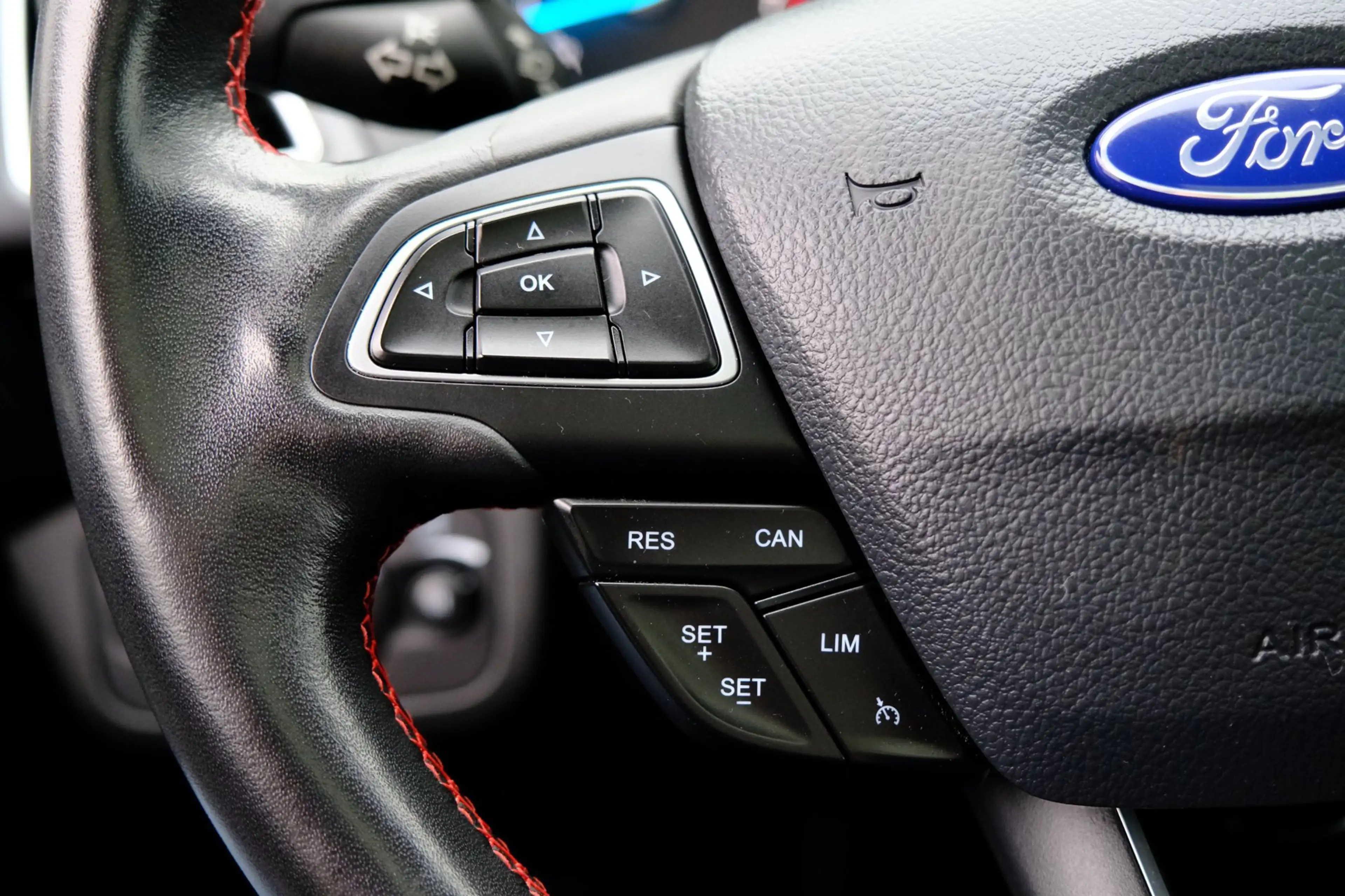 Ford Kuga 1.5 EcoBoost ST Line Pano|1e Eig!|Leder-alcantara| — photo 27