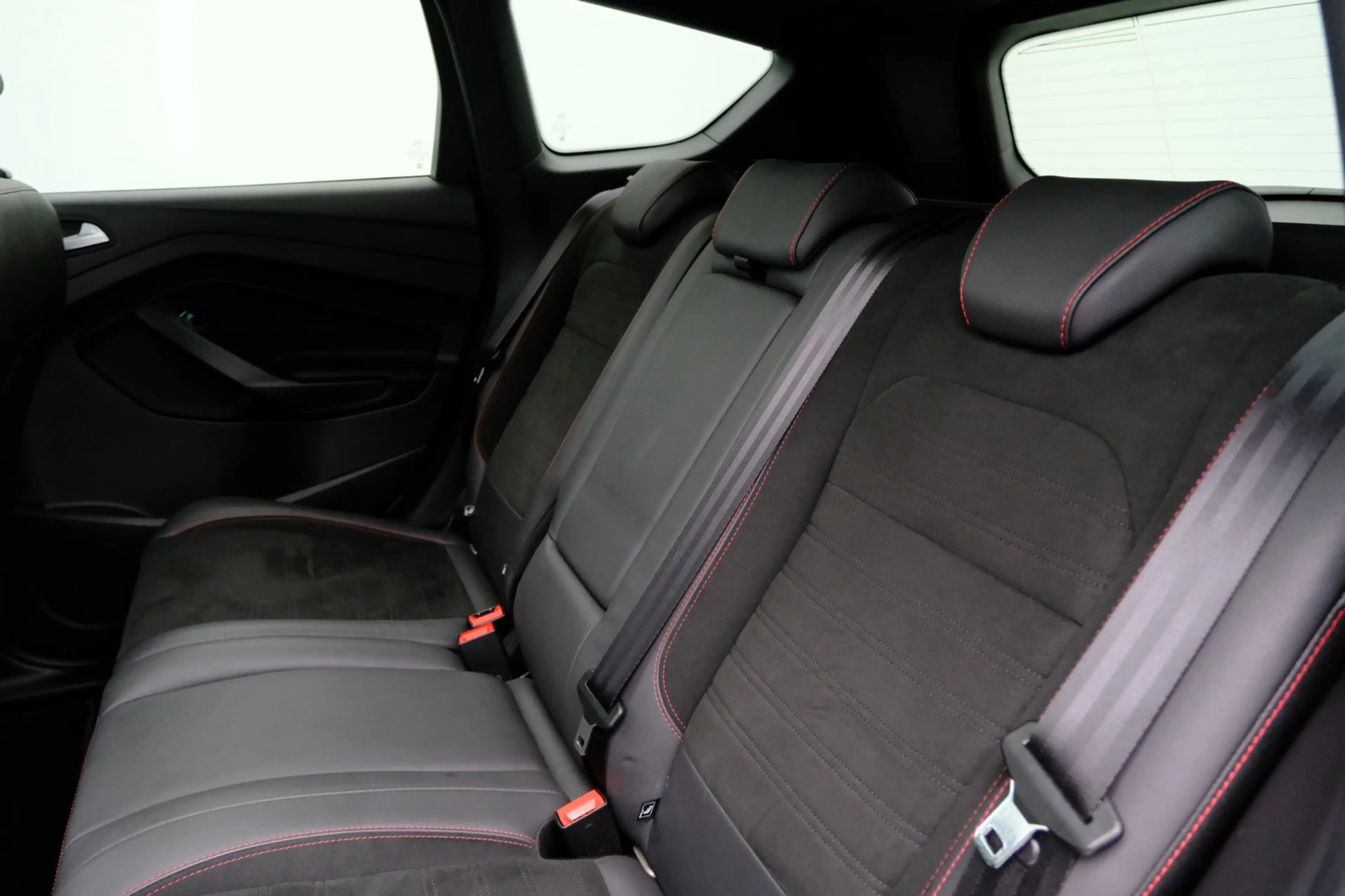 Ford Kuga 1.5 EcoBoost ST Line Pano|1e Eig!|Leder-alcantara| — photo 30