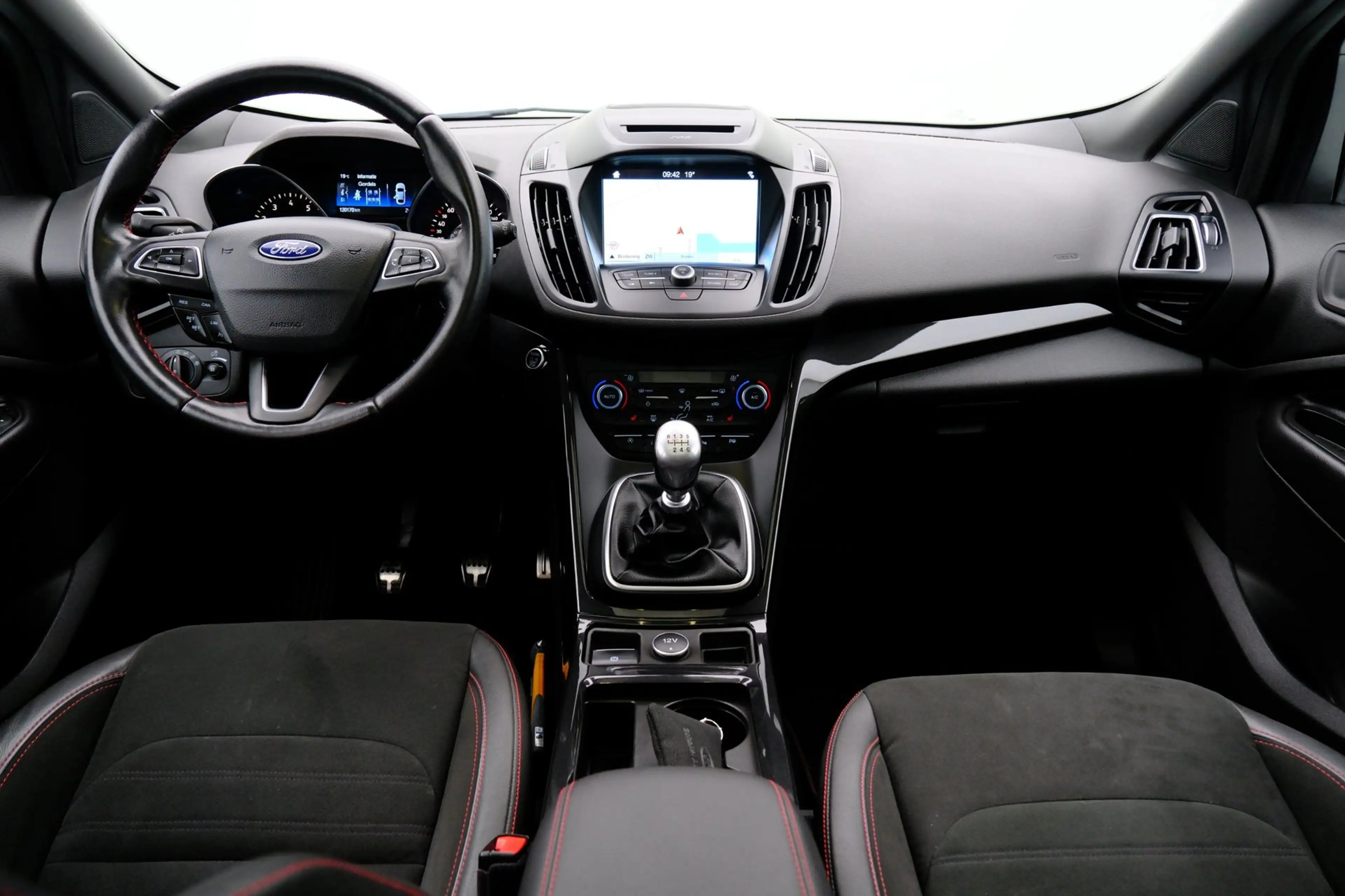 Ford Kuga 1.5 EcoBoost ST Line Pano|1e Eig!|Leder-alcantara| — photo 5