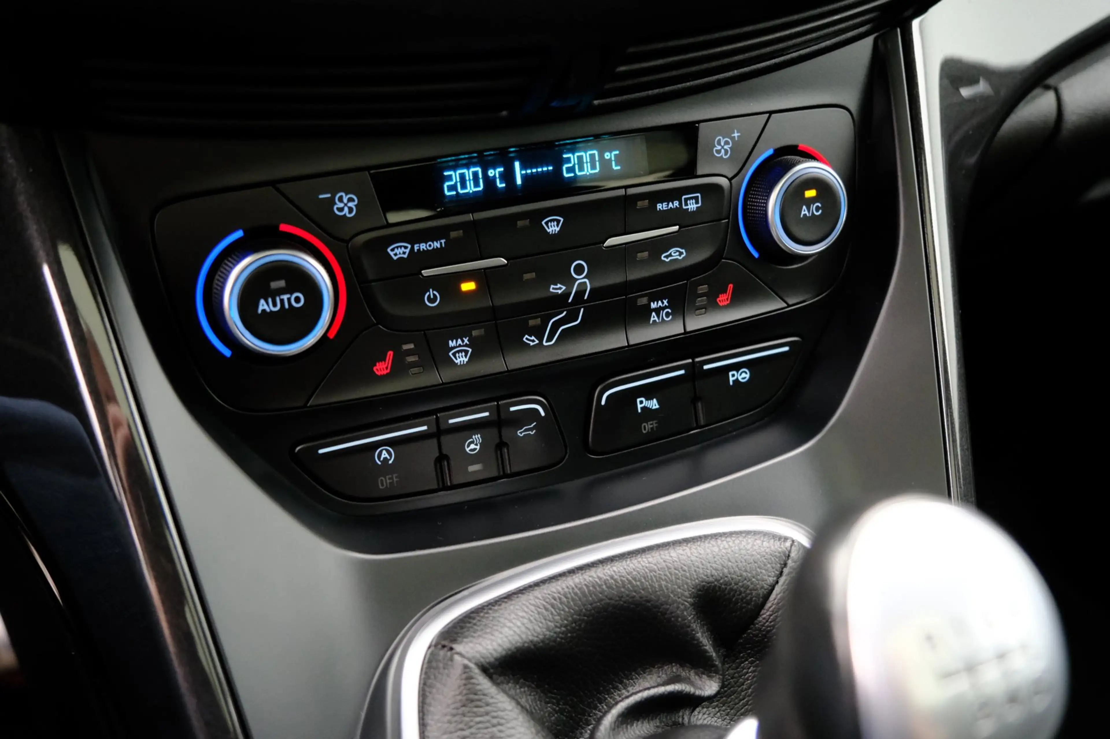 Ford Kuga 1.5 EcoBoost ST Line Pano|1e Eig!|Leder-alcantara| — photo 14