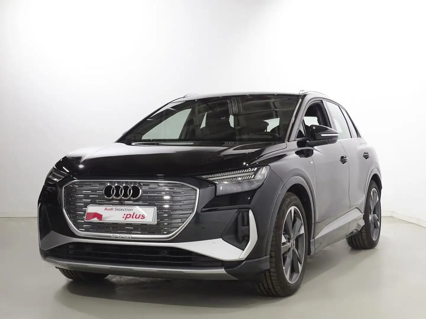 Audi Q4 e-tron 40 S Line 82KWh Negro - 1