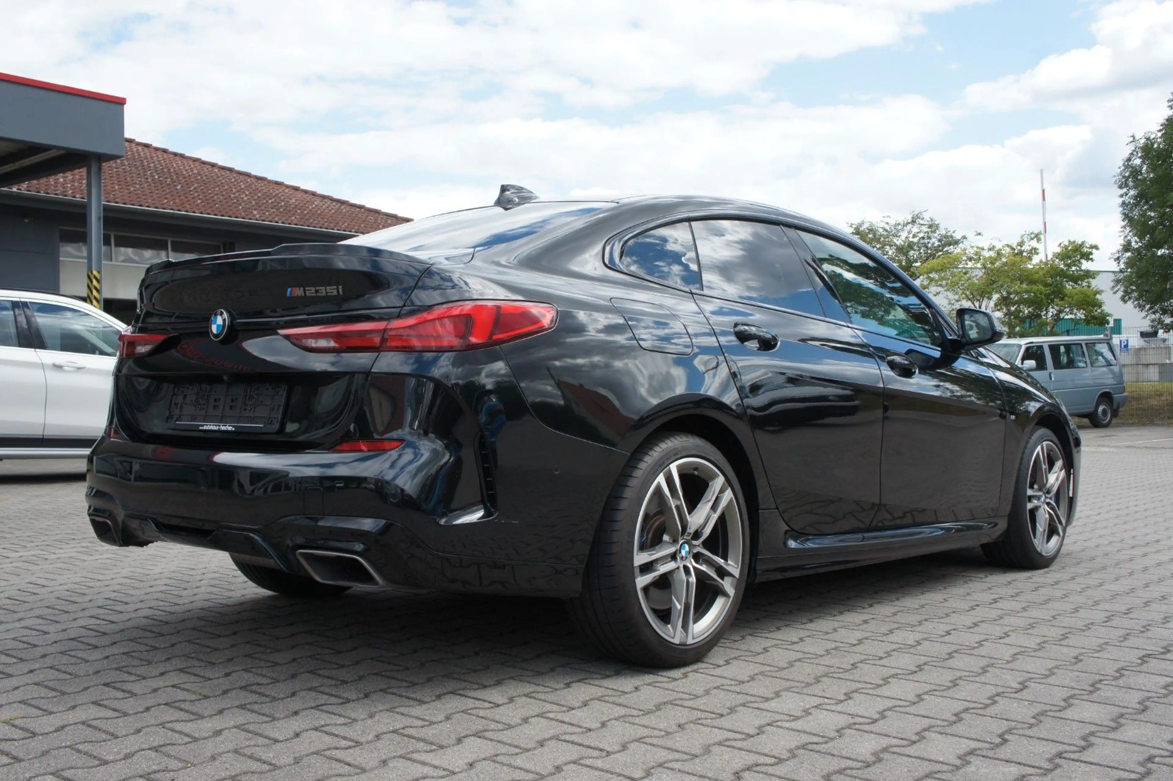 BMW 235 Gran Coupe xDrive *DAB*CARPLAY*KAMERA* — photo 8