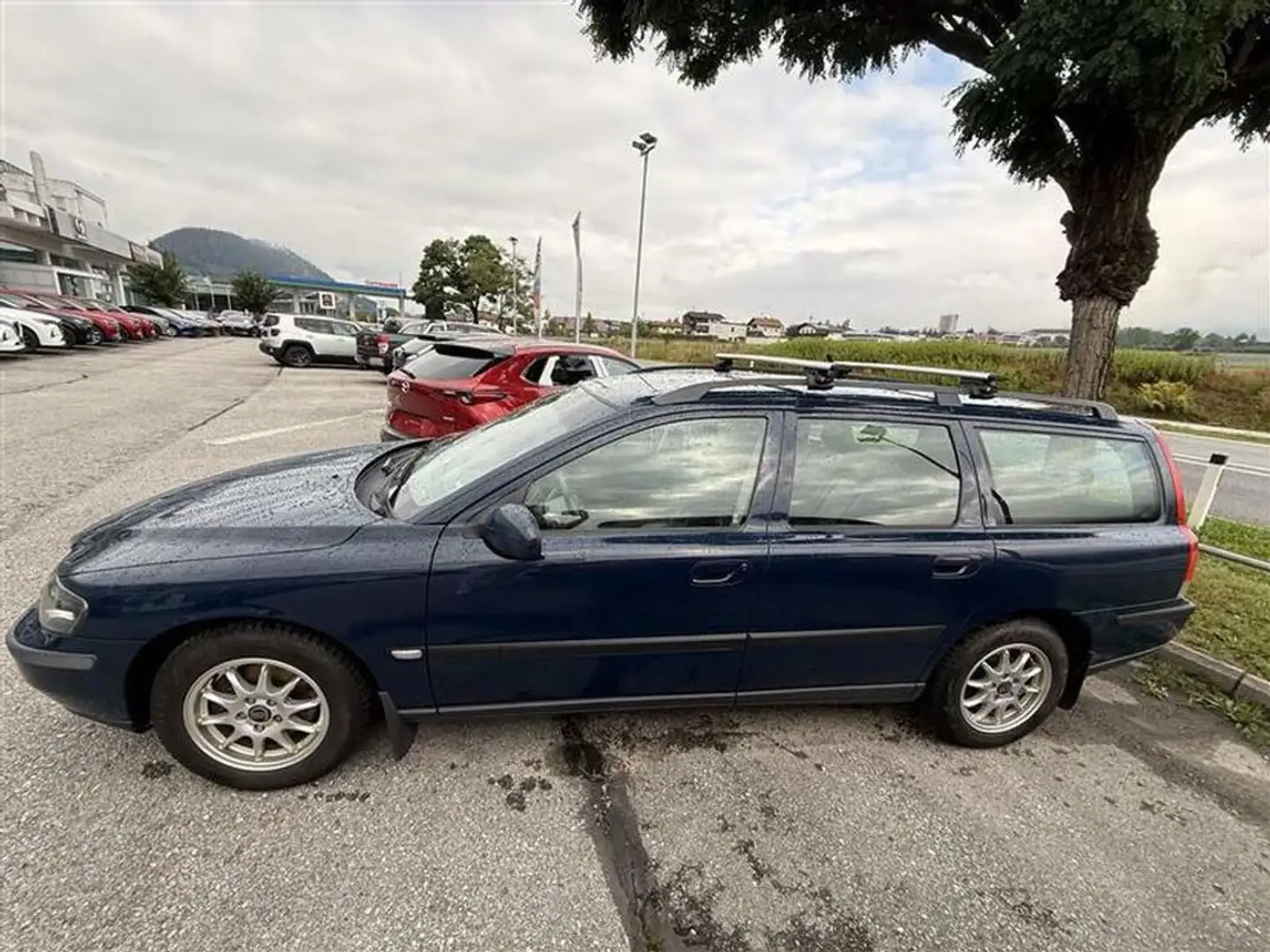 Volvo V70 2.4 (103kW) Blau - 2
