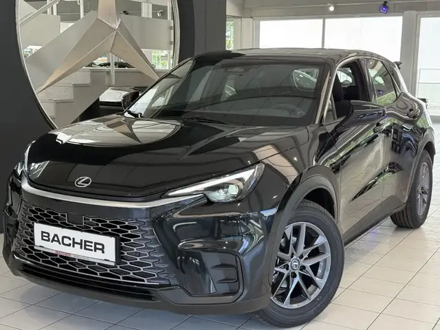 Lexus LBX FWD Basis