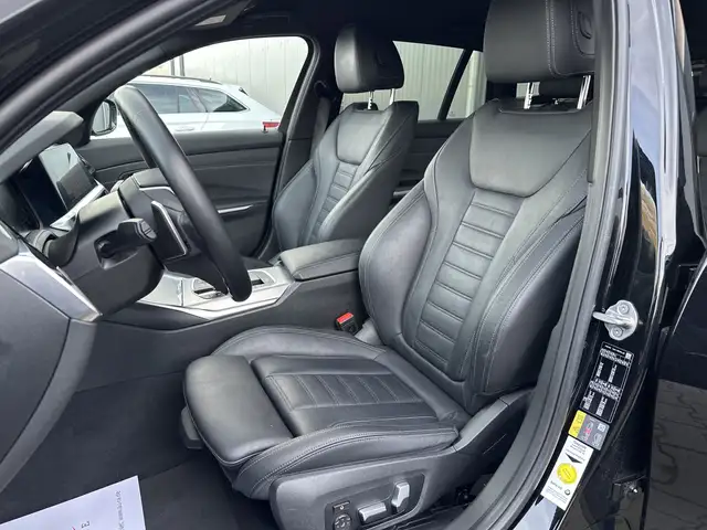 BMW 3 Series view 12