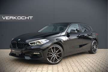 1-serie 118i High Executive Edition | Virtual Dash
