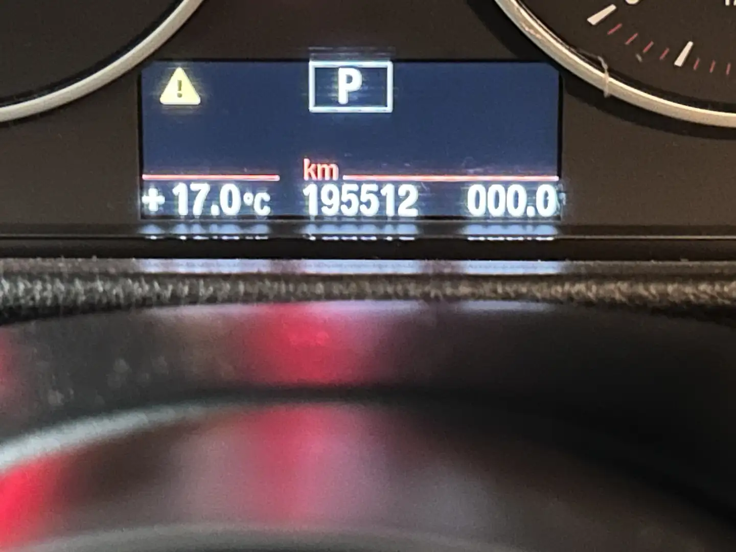 BMW 318 Touring dA - 2