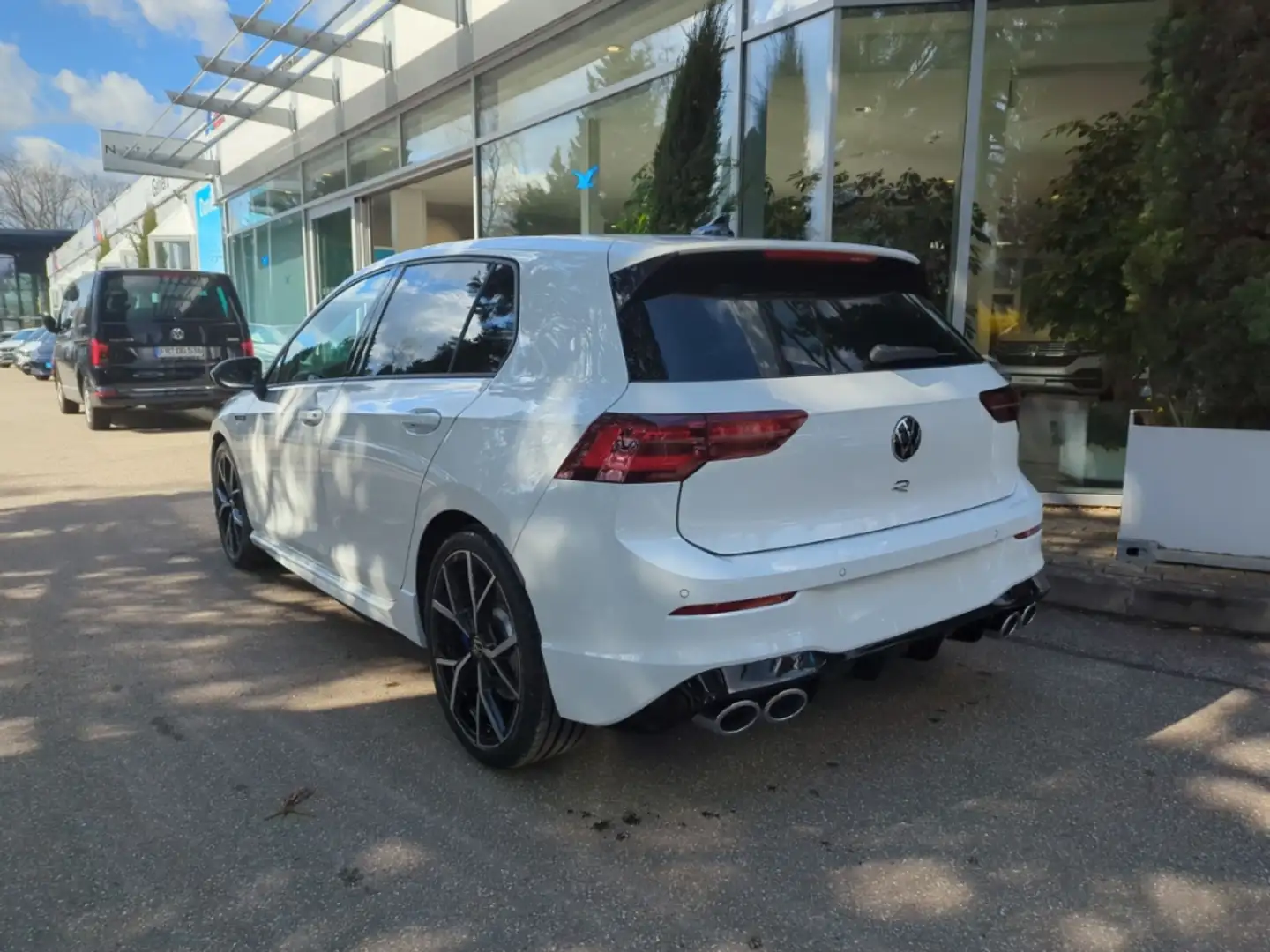 Volkswagen Golf R 2.0 TSI DSG Allrad Panoramadach Head-up-Display Weiß - 2