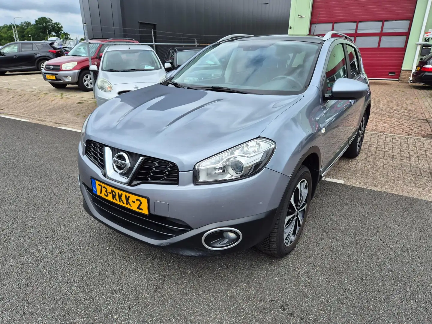Nissan Qashqai 2.0 Connect Edition Pano navi cam Apk Nieuw Grau - 1