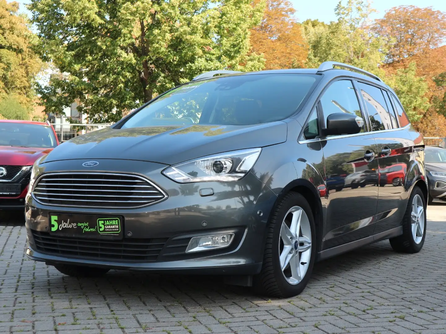 Ford C-Max 1.5 EcoBoost Grand Titanium 7 Sitze AHK WP Gris - 2