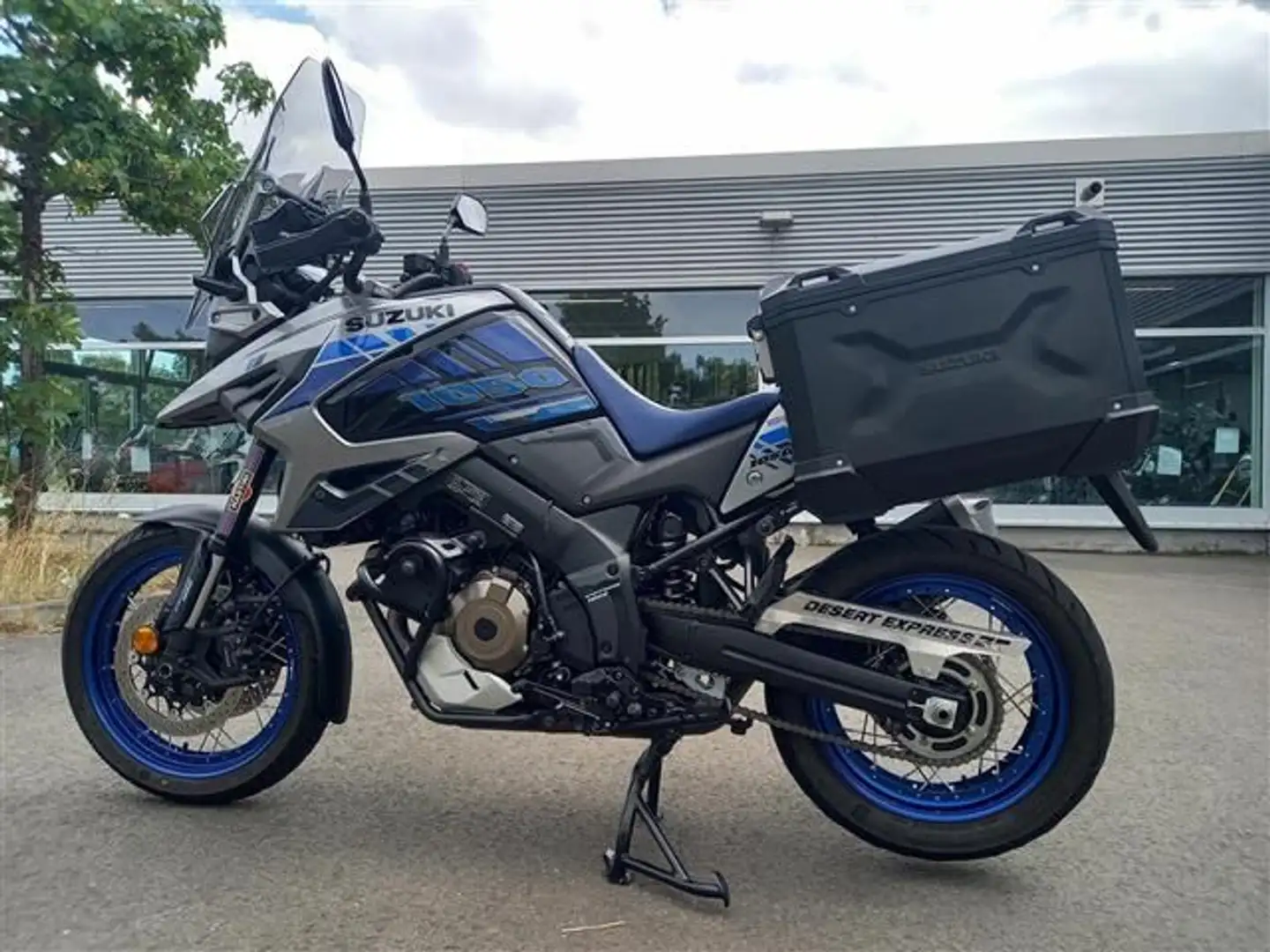 Suzuki DL 1050 V-Strom Grau - 2