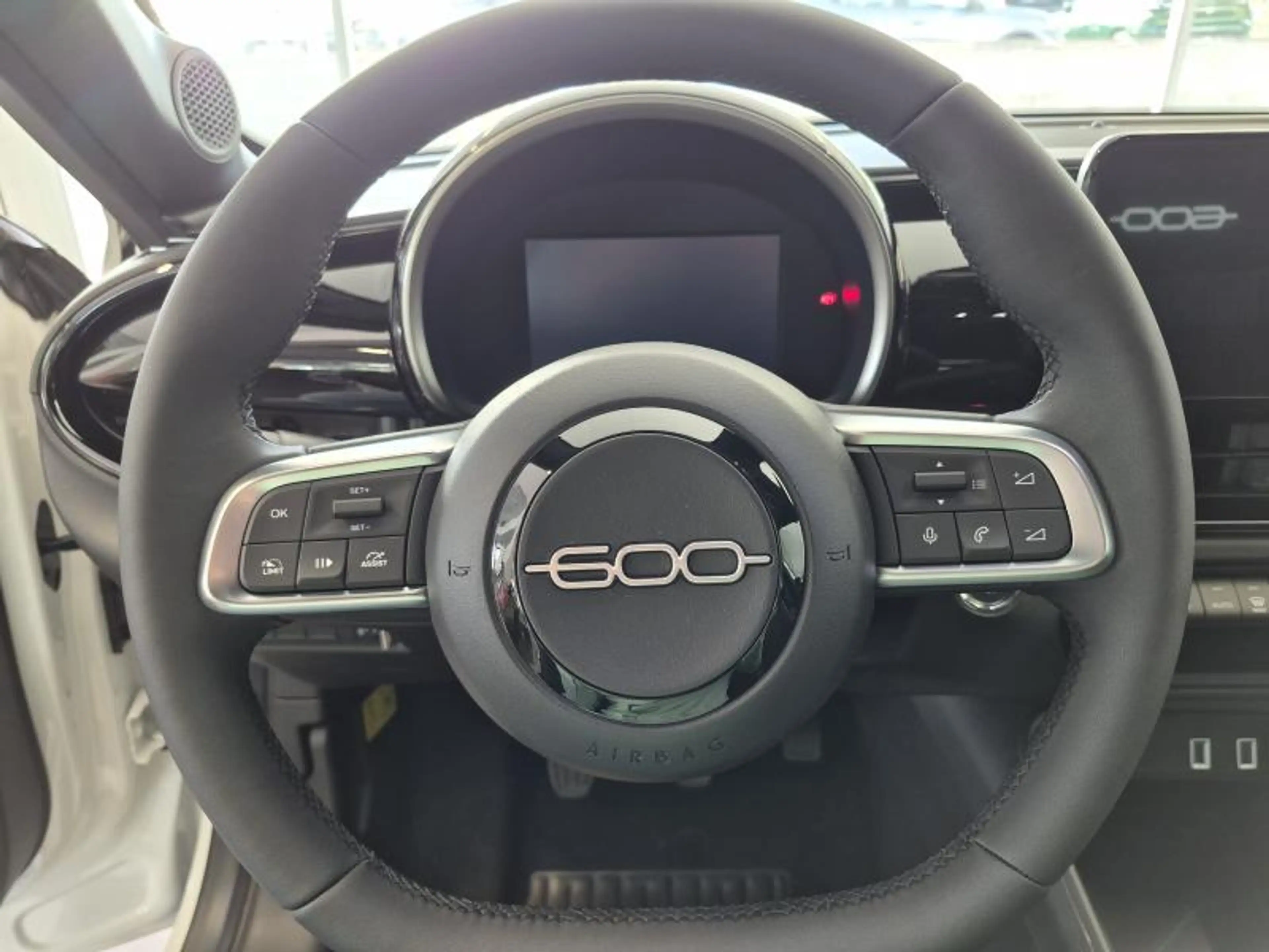 Fiat 600 — photo 11
