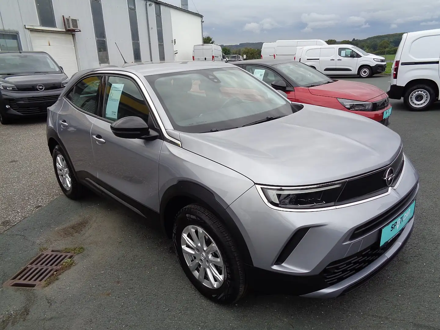 Opel Mokka 1,2 Direct Injection Turbo Edition Aut. Grau - 2