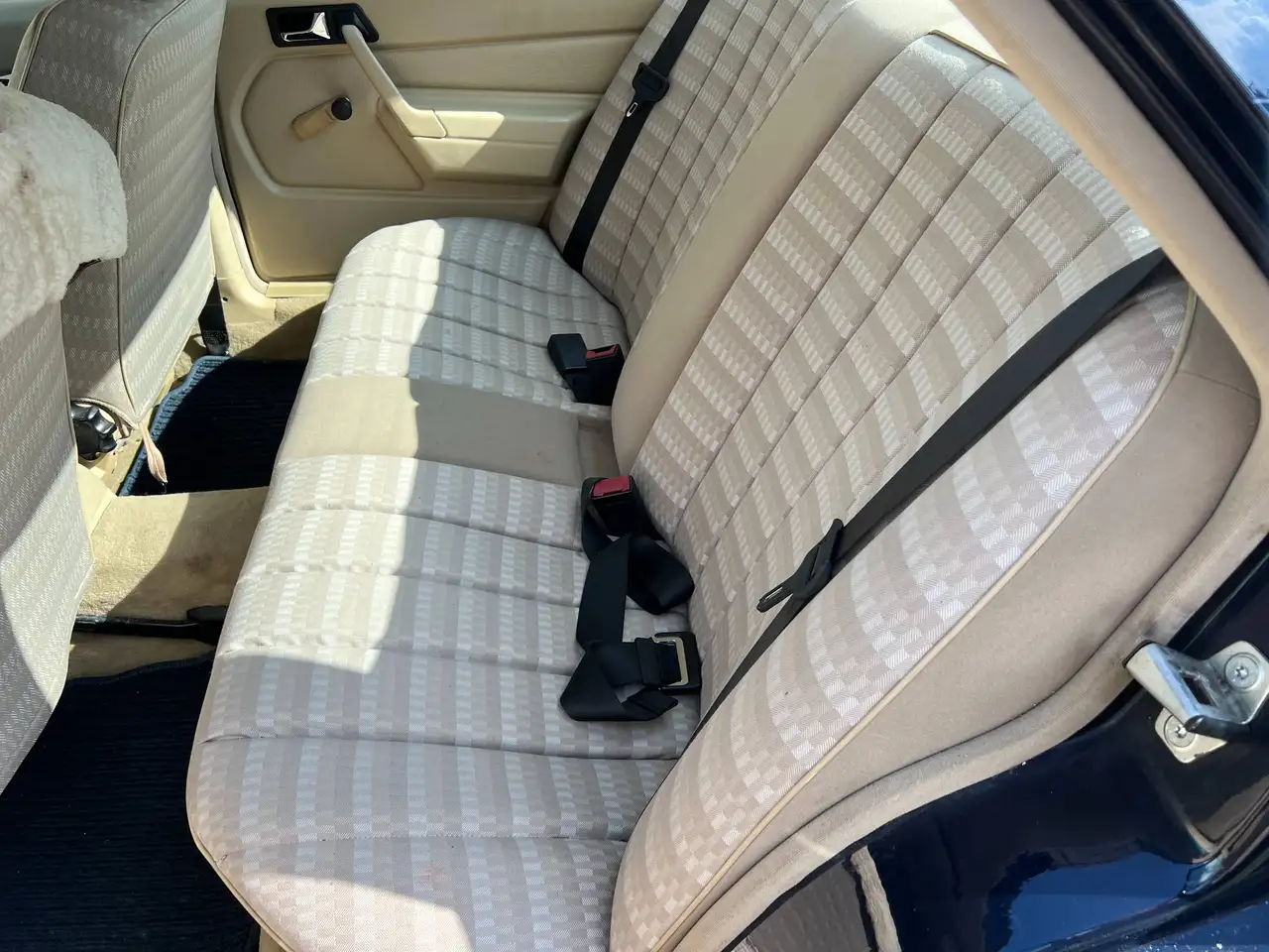 Mercedes-Benz 190E 1.8 Automaat, foto 9