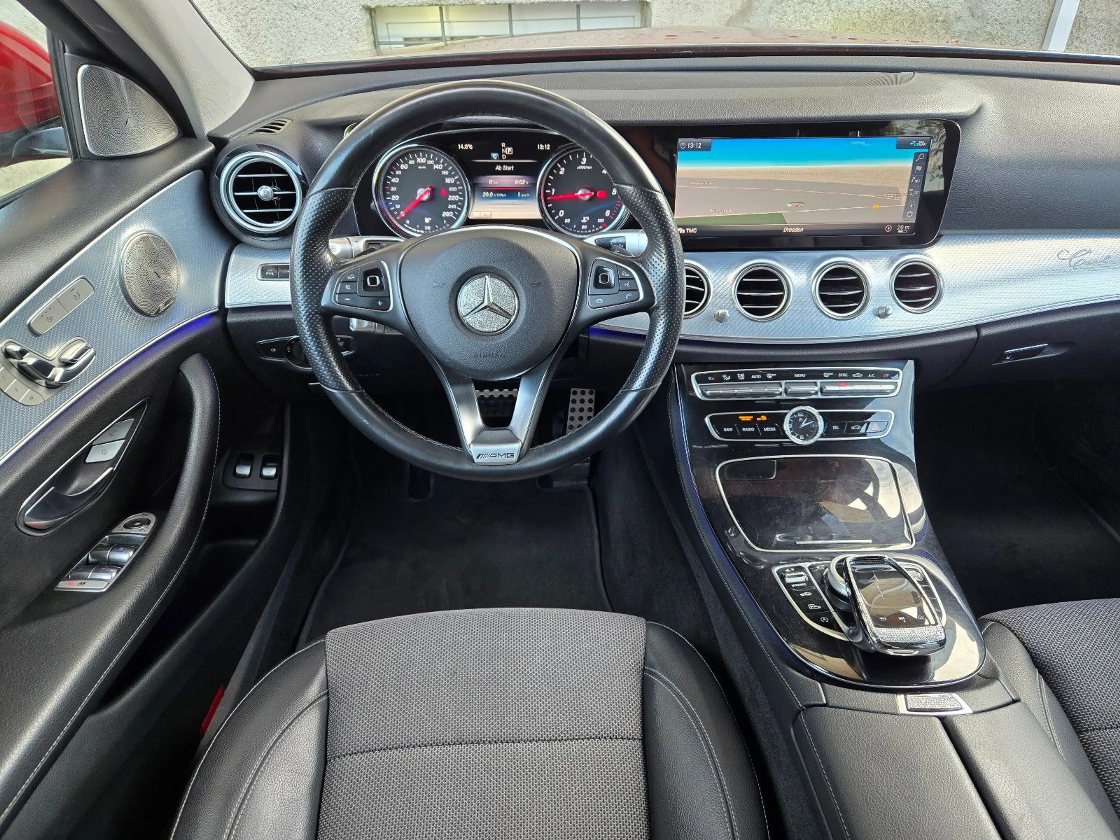 Mercedes-Benz E 350 E T 4Matic All-Terrain / Avantgarde — photo 15