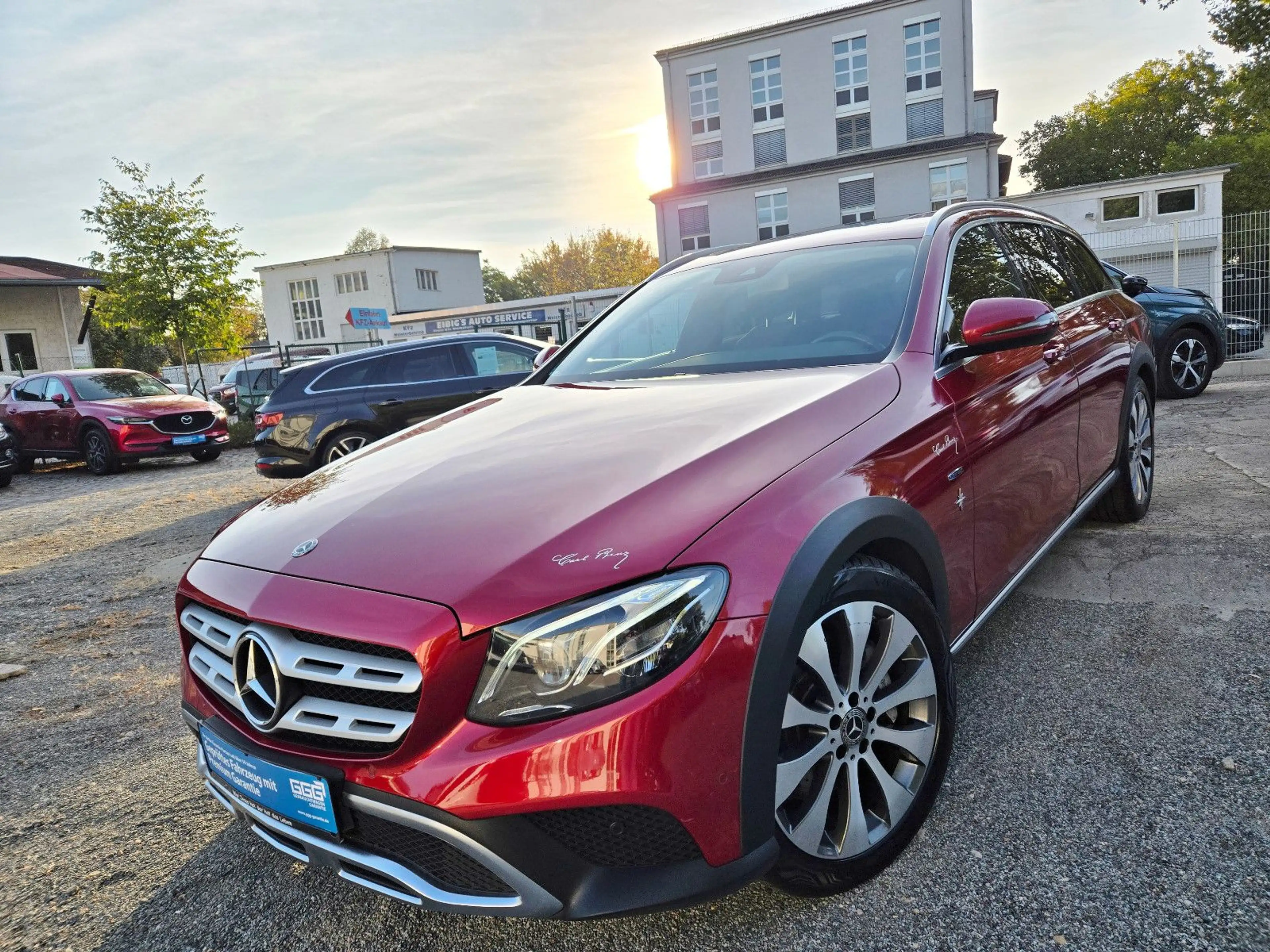 Mercedes-Benz E 350 E T 4Matic All-Terrain / Avantgarde