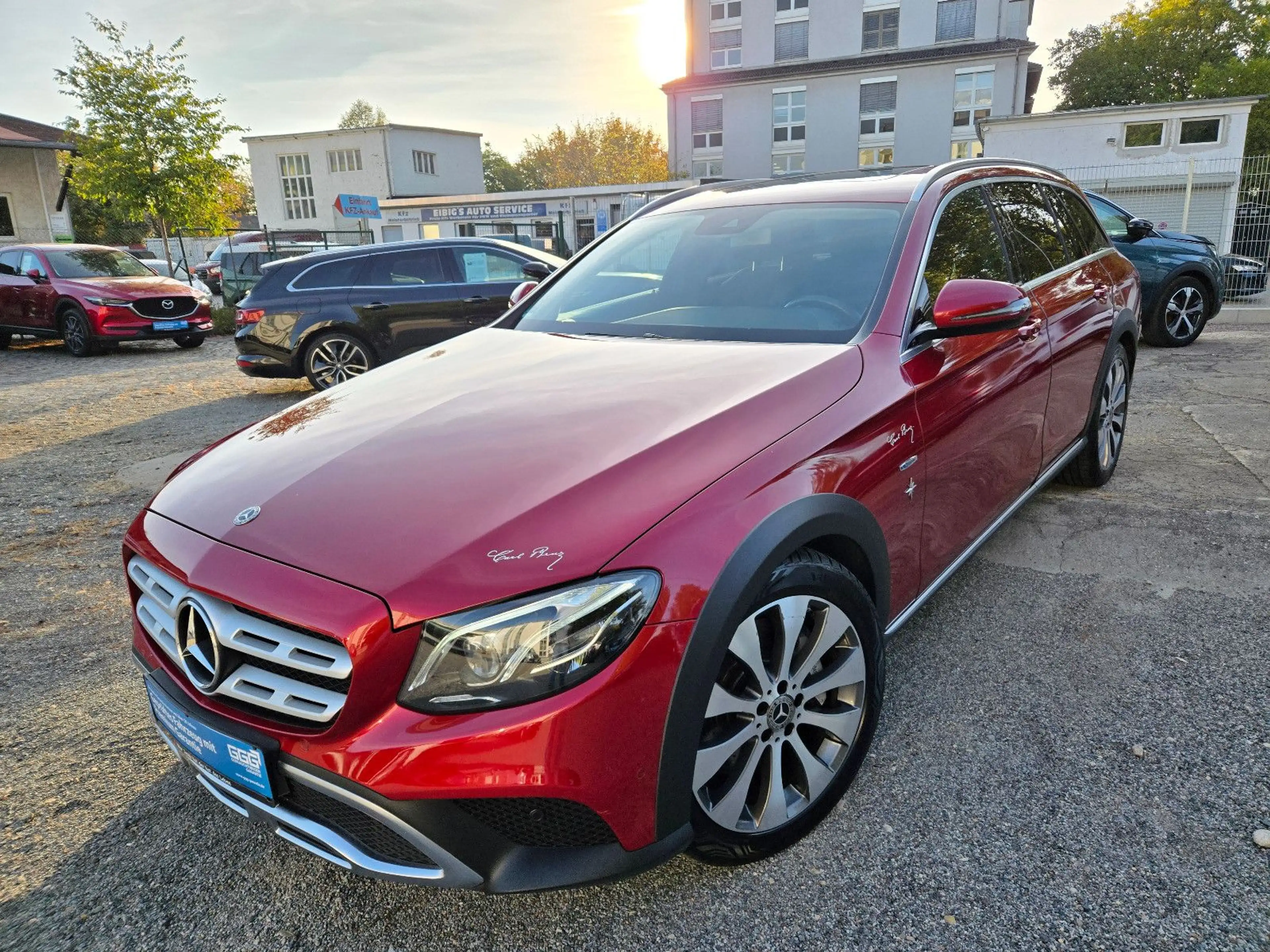Mercedes-Benz E 350 E T 4Matic All-Terrain / Avantgarde — photo 2