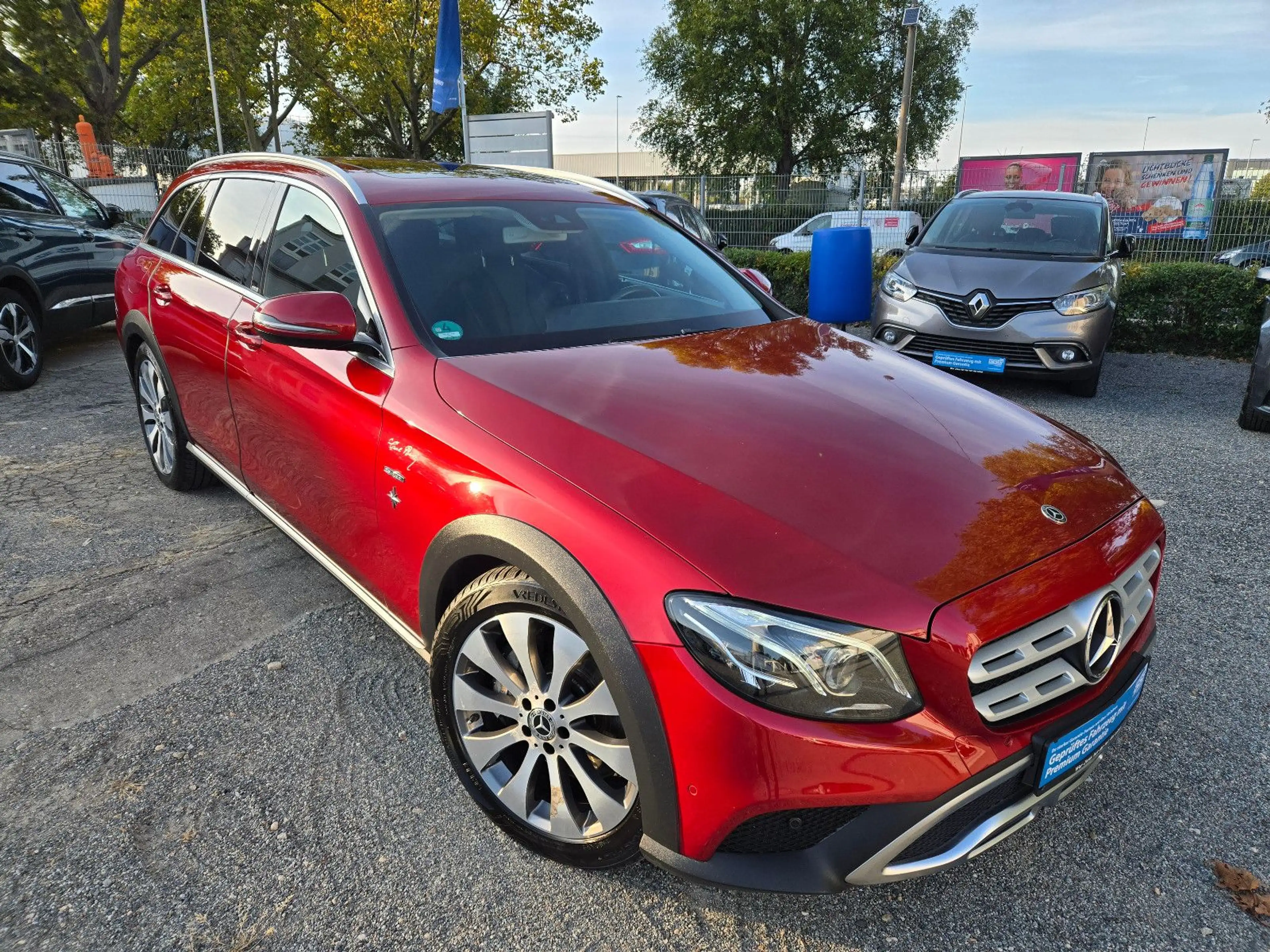Mercedes-Benz E 350 E T 4Matic All-Terrain / Avantgarde — photo 9