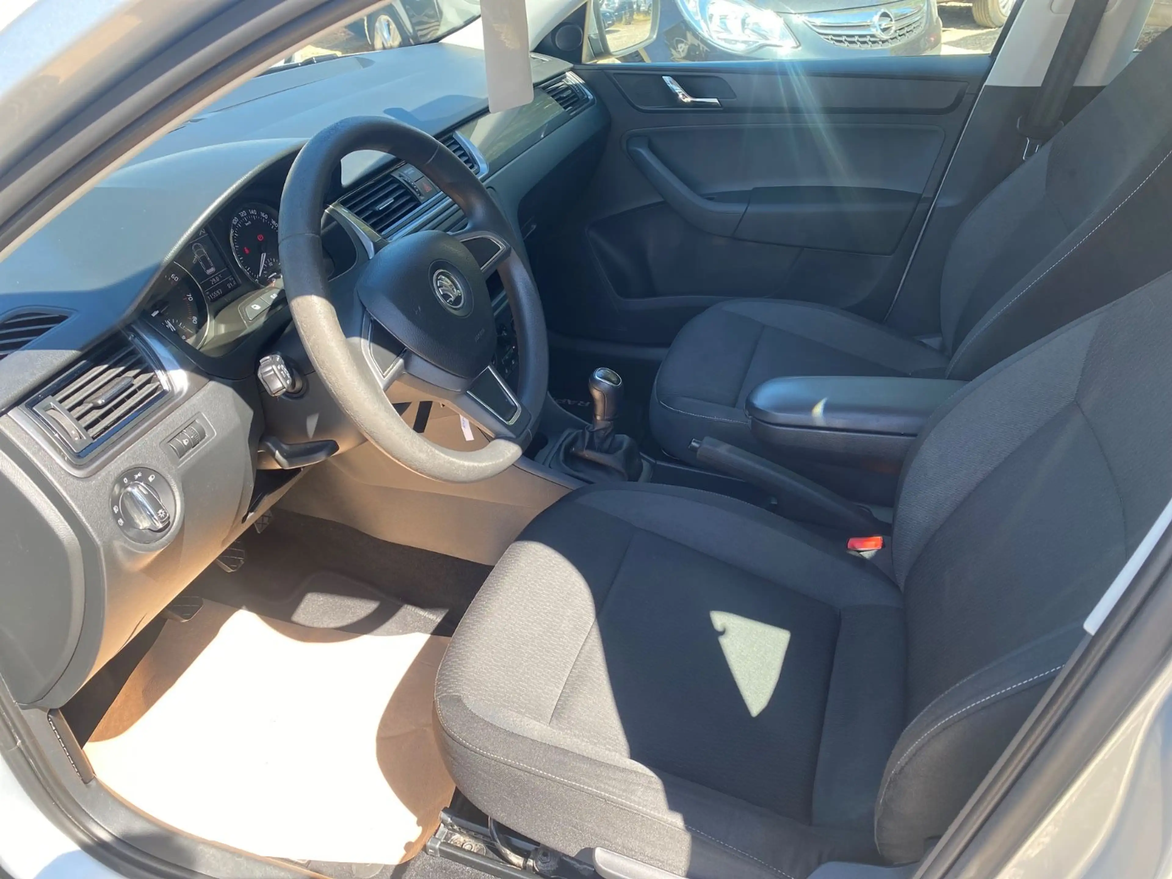 Skoda Rapid/Spaceback 1.2 TSI Ambition Spaceback PDC 2.Hand — photo 11