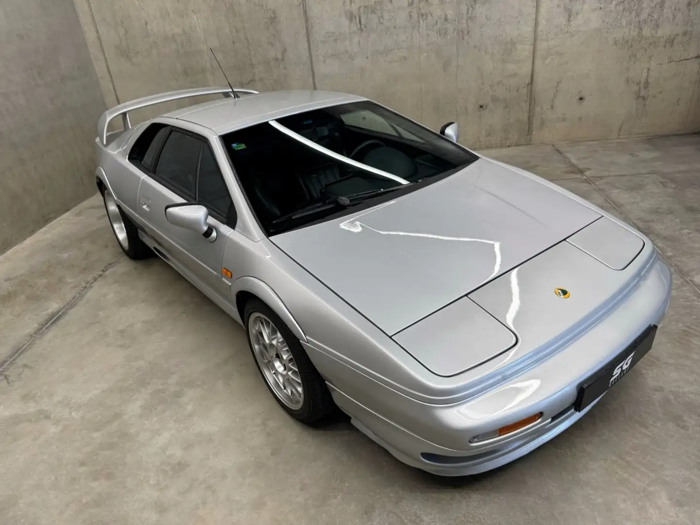 Lotus Esprit V8 Biturbo Silver - 2