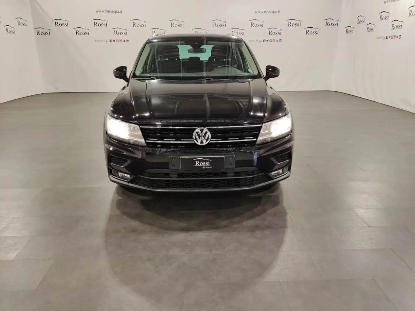 Volkswagen Tiguan 1.6 tdi Business 115cv Nero - 1