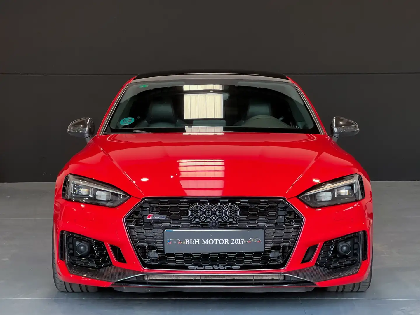 Audi RS5 Coupé 2.9 TFSI quattro tiptronic 331kW Rojo - 2