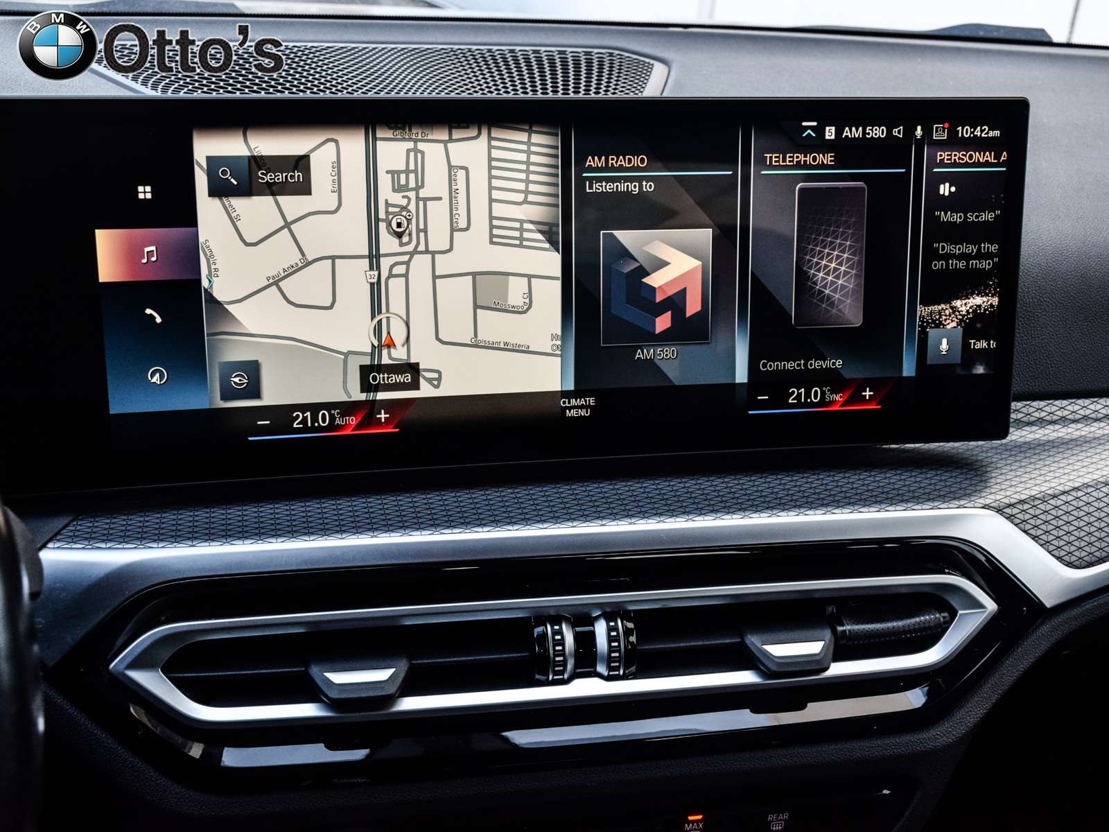 2023 BMW 3 Series xDrive Sedan thumb 23