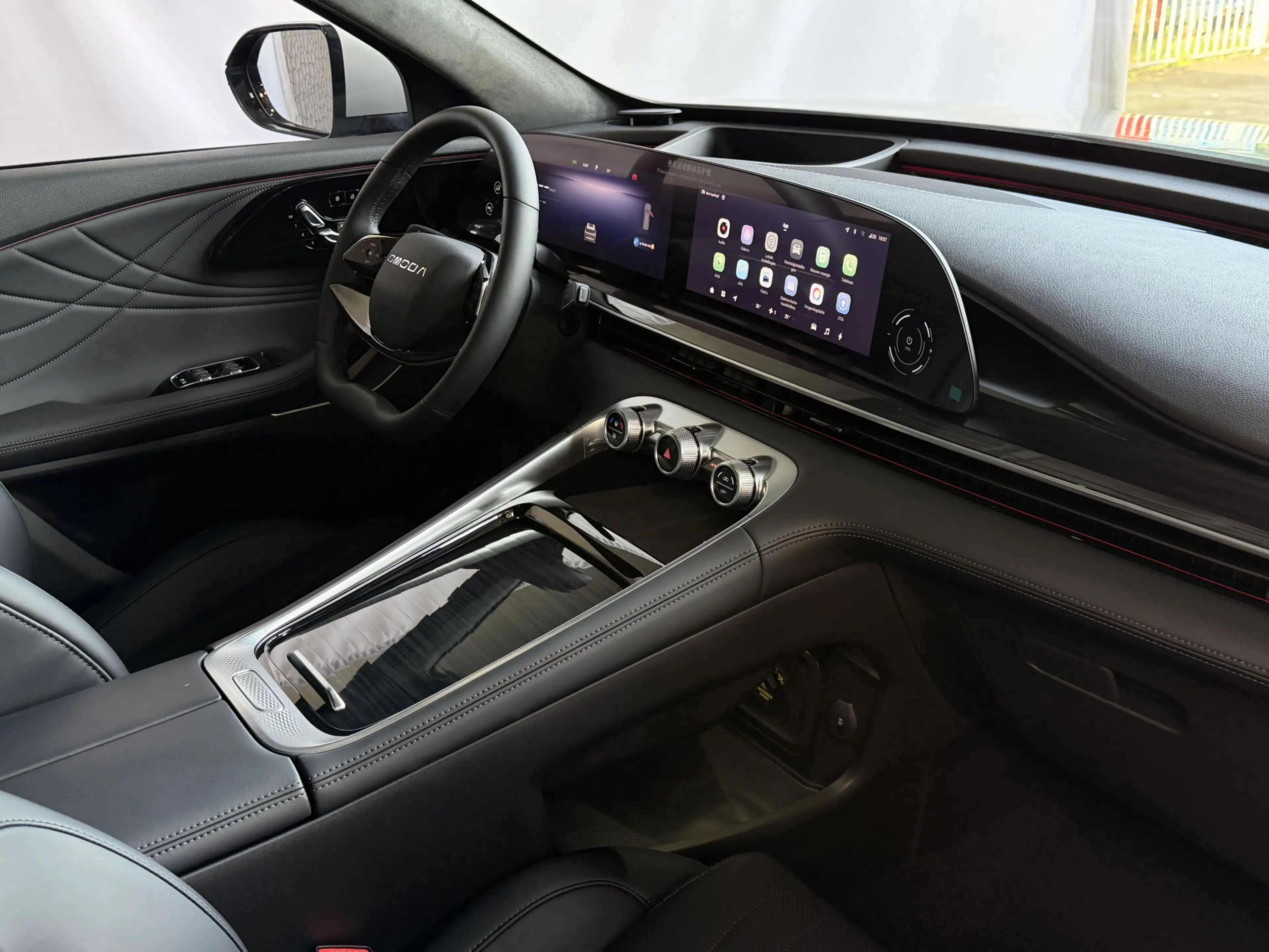 Omoda 9 OMODA 9 PREMIUM AWD 538 PK 145 KM ELEC 1000 KM TOT — photo 48