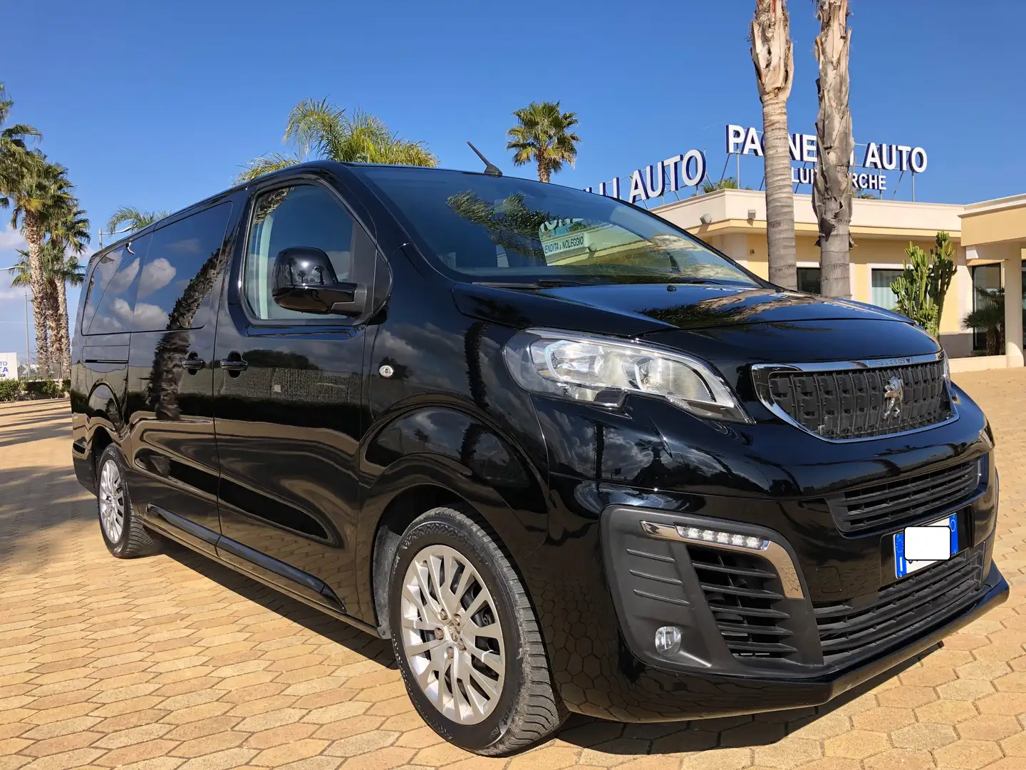 Opel Vivaro 9POSTI 2.0 HDI AUTOM.180CV P.LUNGO CLIMA POST Nero - 1