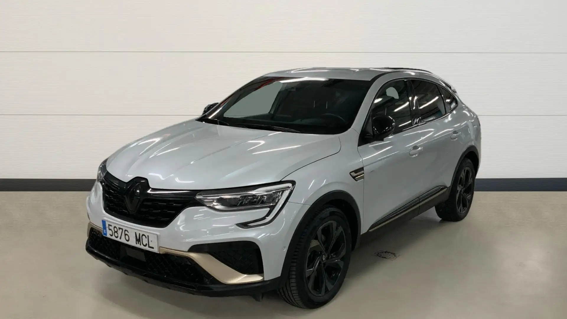 Renault Arkana 1.6 E-Tech Engineered 105kW - 2