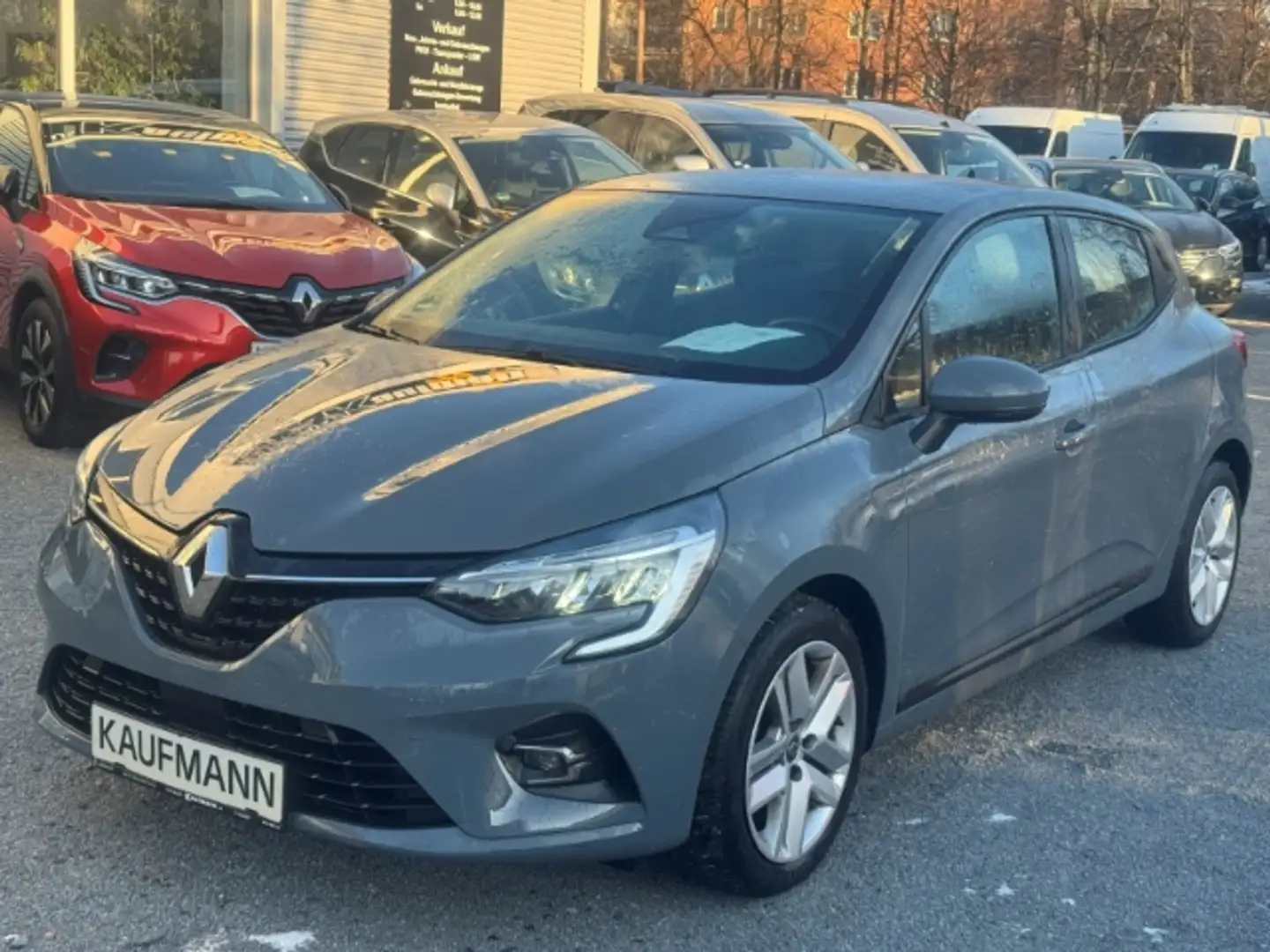 Renault Clio V Business Edition TCe 90 Grau - 1