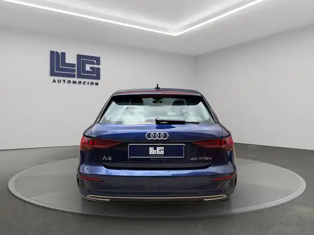 Audi A3 view 9